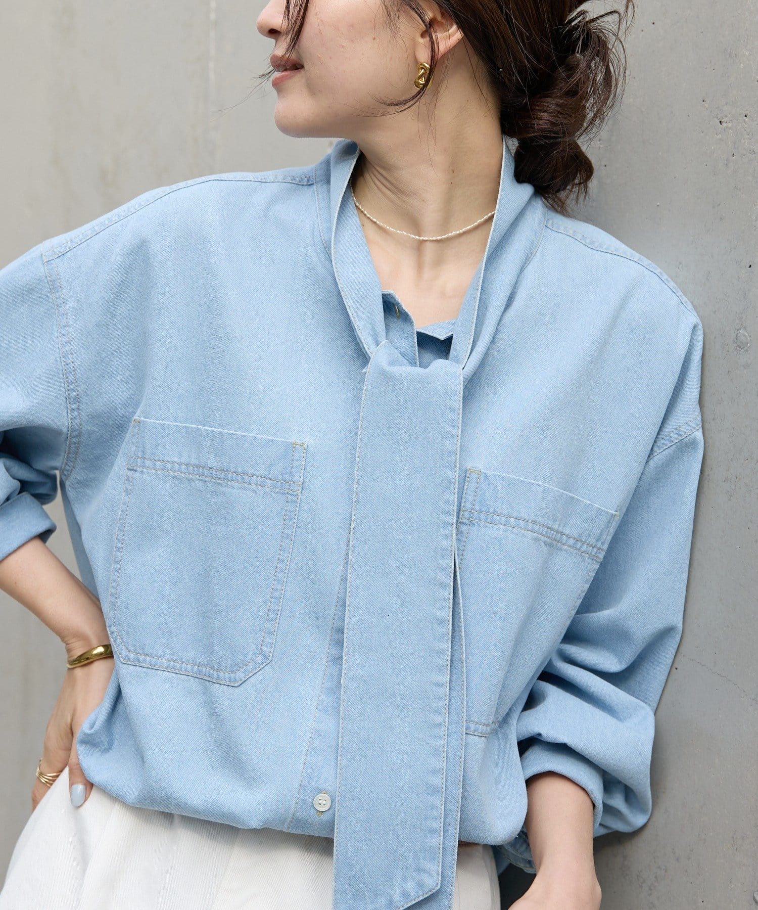 RIVE DROITE(リヴドロワ) 予約【新色追加/抜け感】デニムボウタイシャツ
