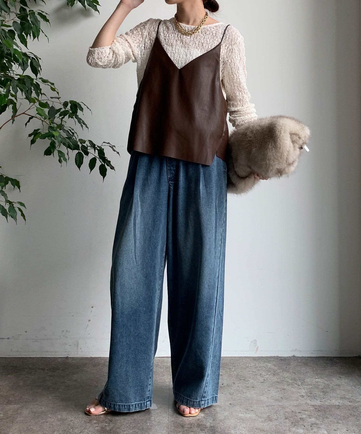 WEB限定】フェイクレザービスチェ | DOUDOU(ドゥドゥ)レディース | PAL