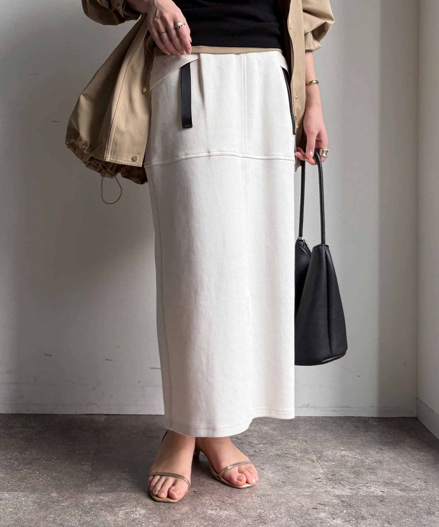 DOUDOU(ドゥドゥ) 【セットアップ対応/WEB限定】ポンチバックフレアスカート