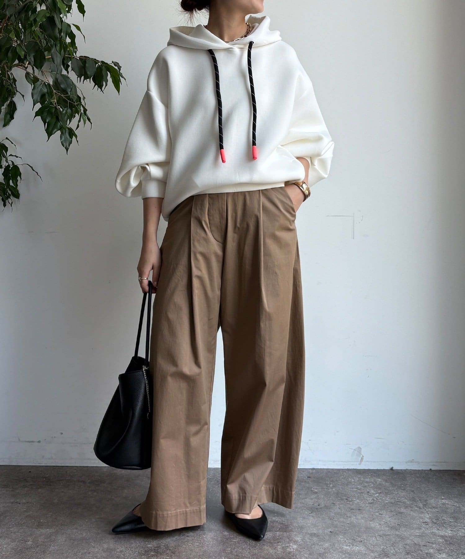 WEB限定】バックロゴパーカー | DOUDOU(ドゥドゥ)レディース