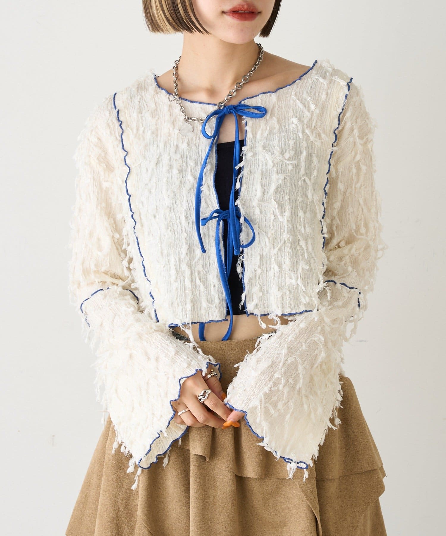 w closet(ダブルクローゼット) 【25AW/お気に入り総選挙対象アイテム】配色メロウボレロブラウス