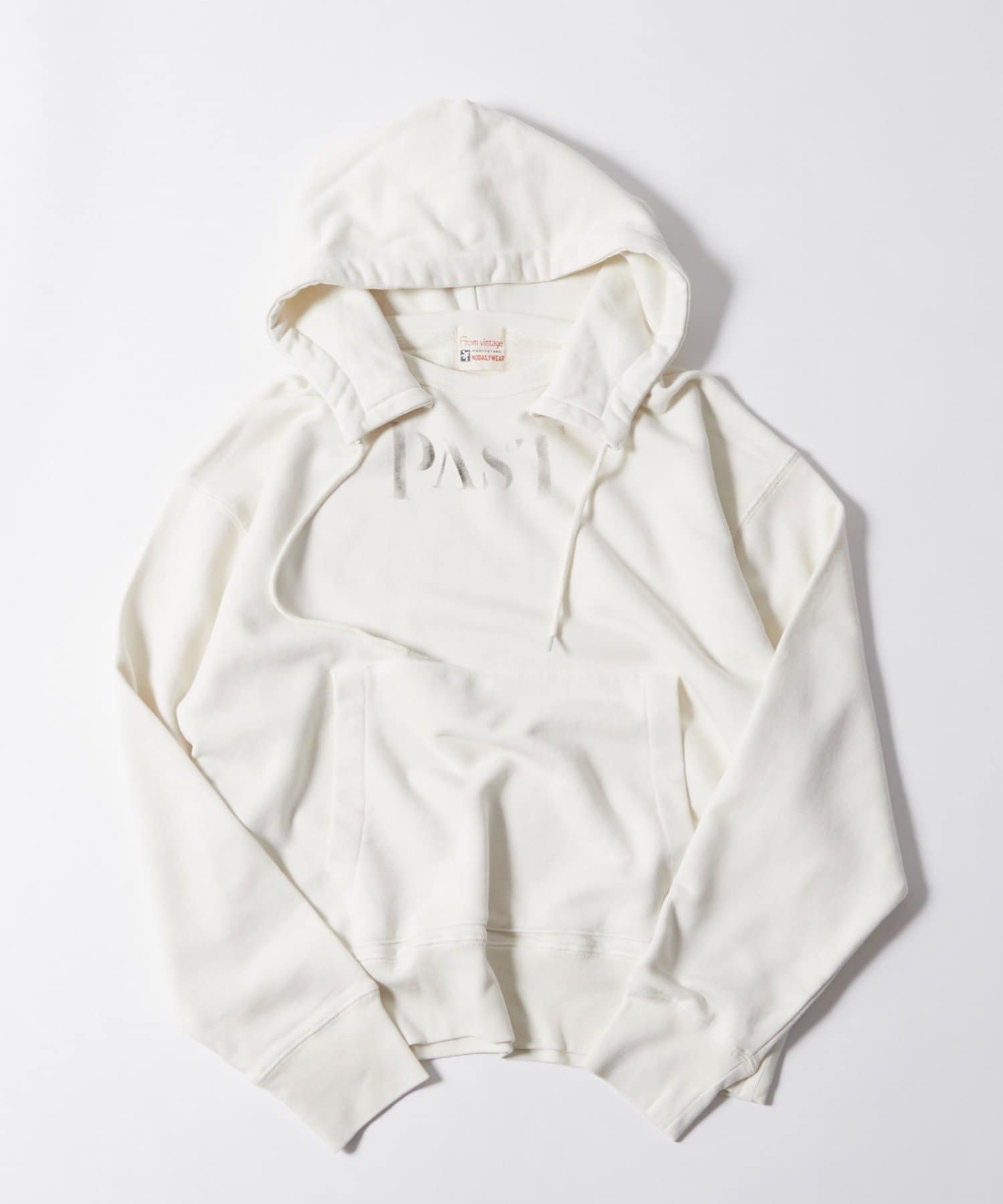 WHO’S WHO gallery(フーズフーギャラリー) FromVintage PAST後付けフーディー