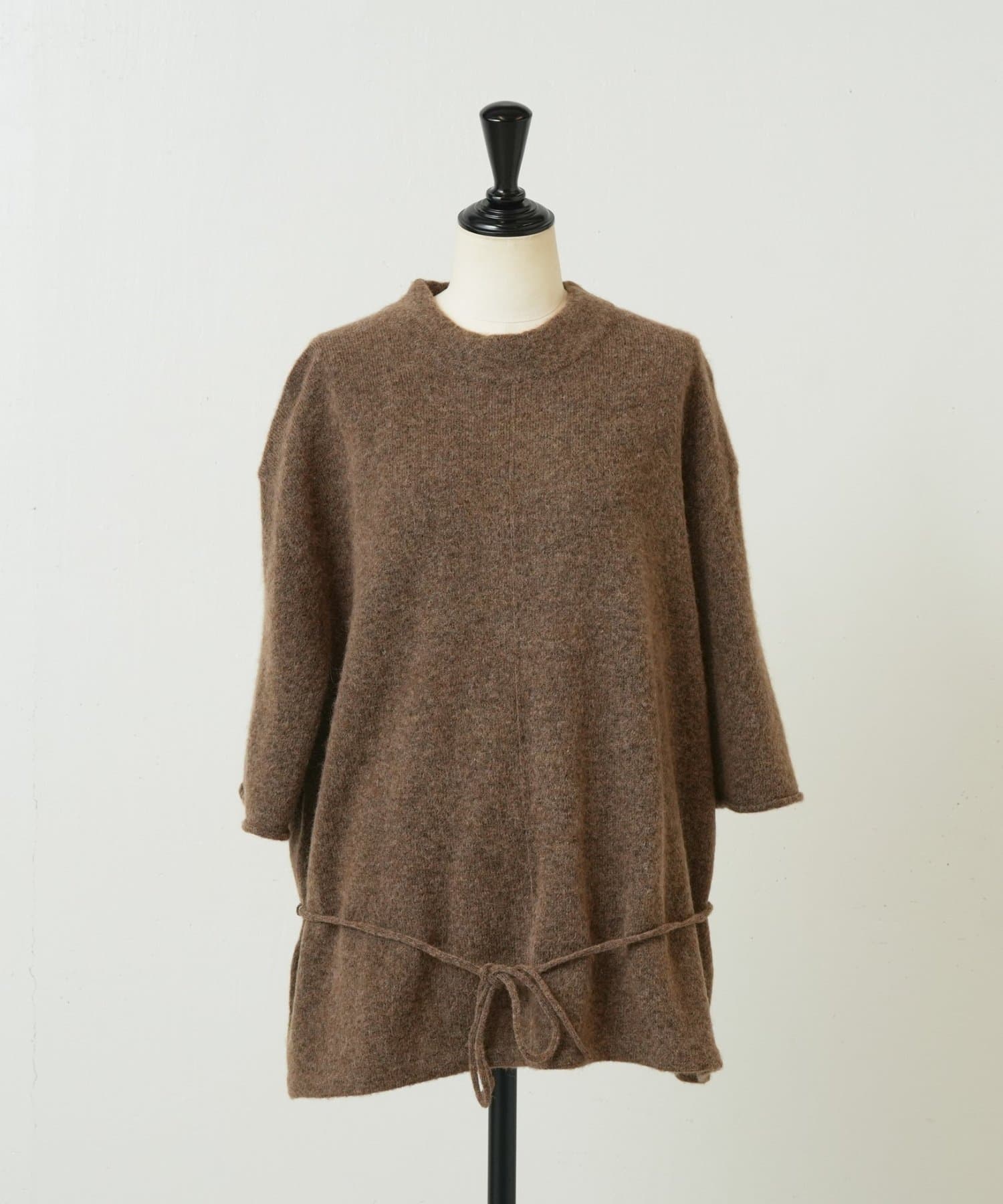 BEARDSLEY(ビアズリー) 《UMARMUNG》ハーフスリーブニット