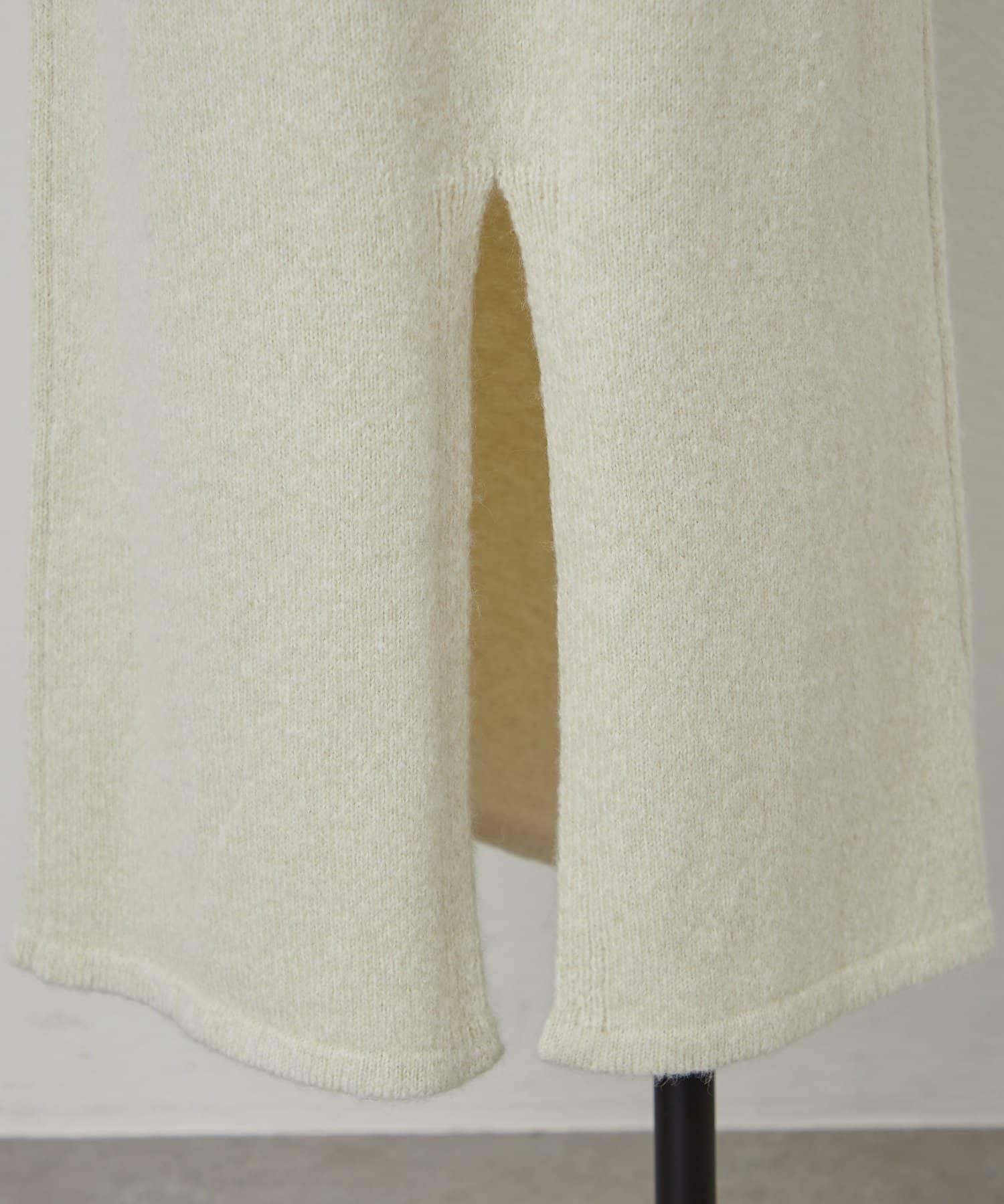 BEARDSLEY(ビアズリー) 《UMARMUNG》ニットロングスカート