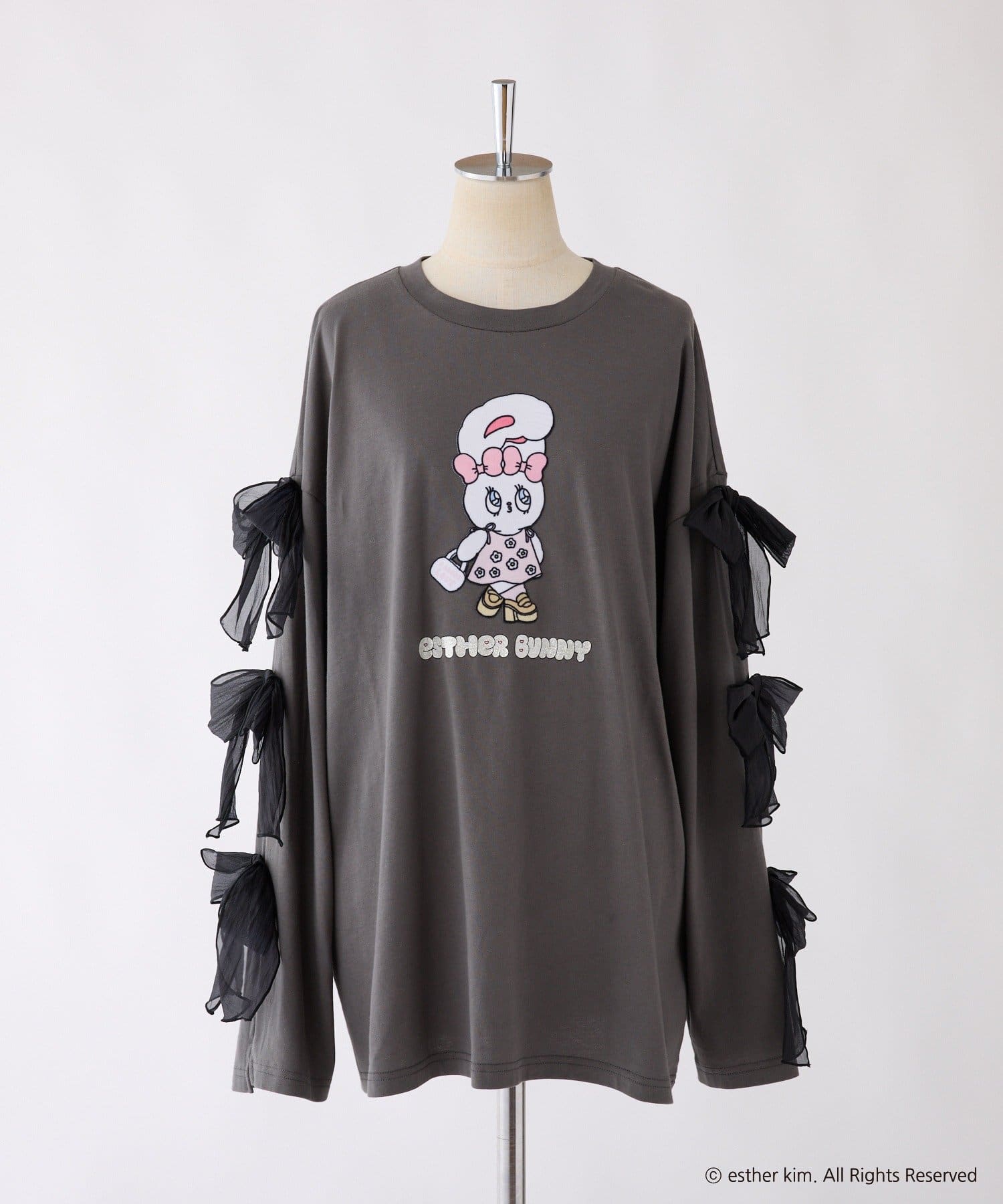 one after another NICE CLAUP(ワンアフターアナザー ナイスクラップ) 【Esther Bunny コラボ】袖リボンプリントビッグTee