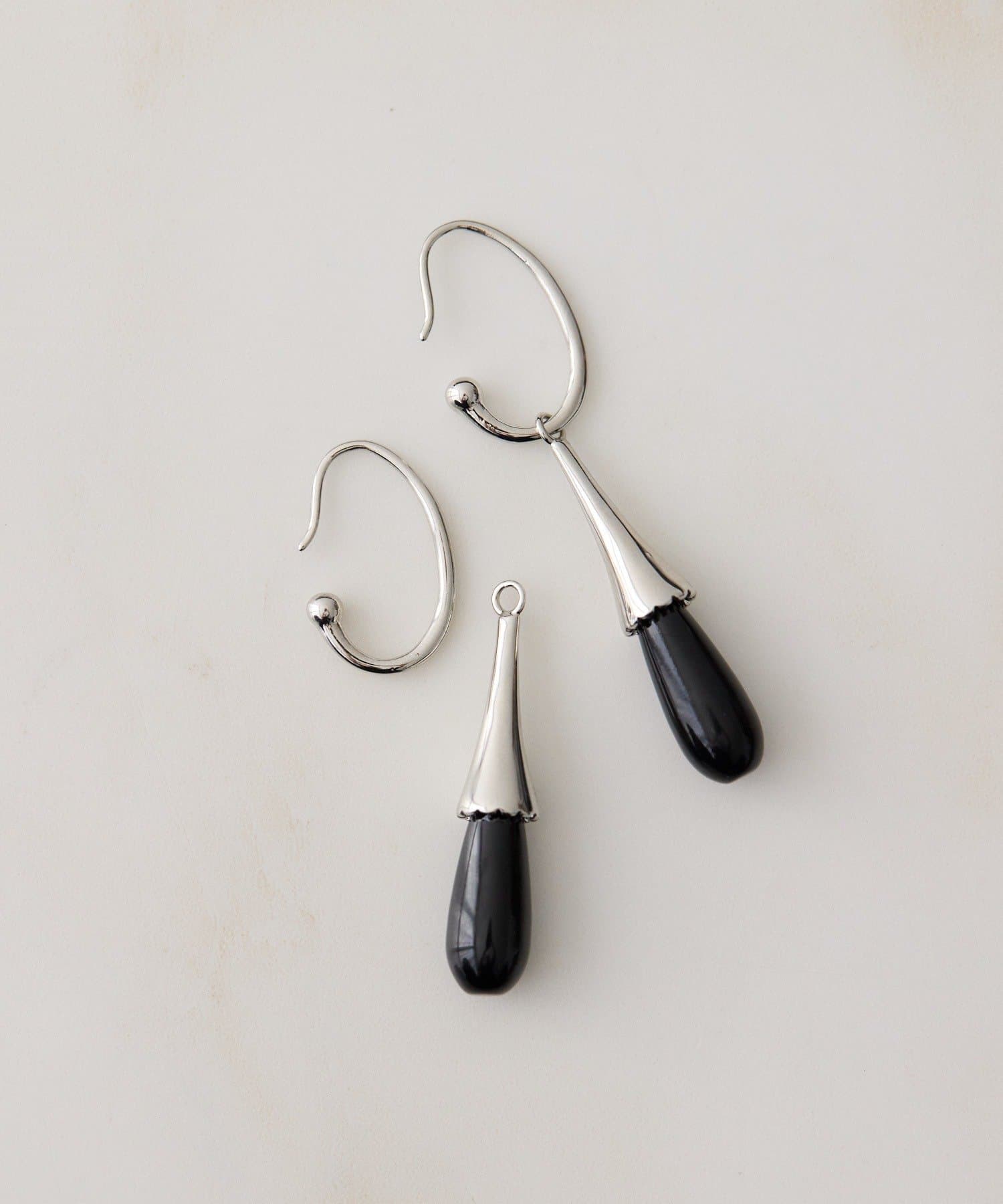 ear PAPILLONNER(イア パピヨネ) 2WAYナスビストーンピアス
