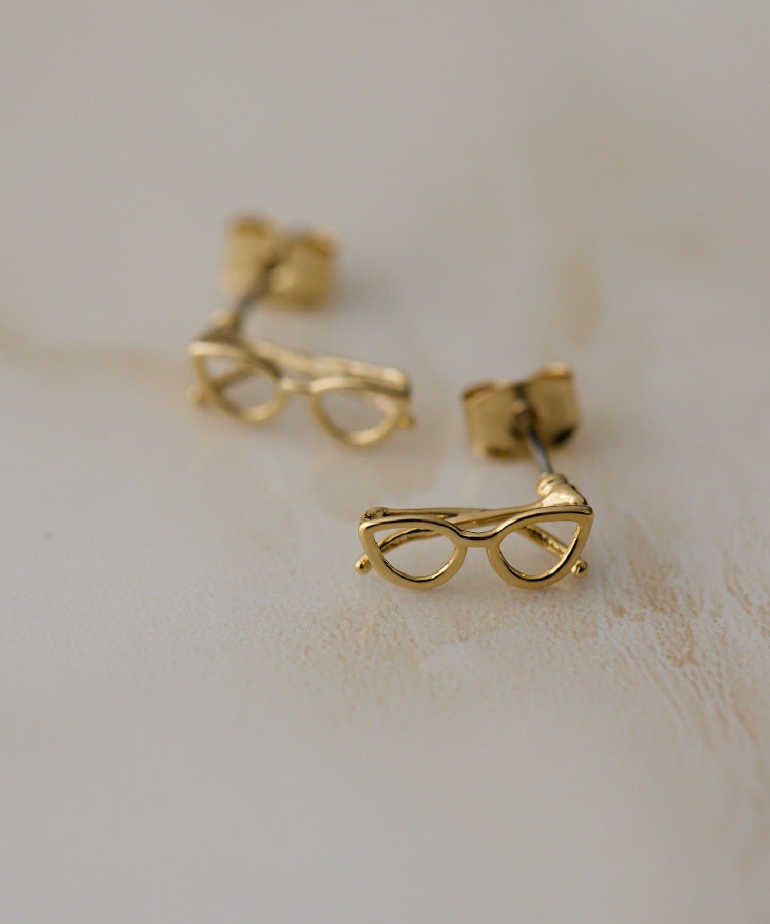 ear PAPILLONNER(イア パピヨネ) 《WEB限定》キャッツアイ眼鏡ピアス