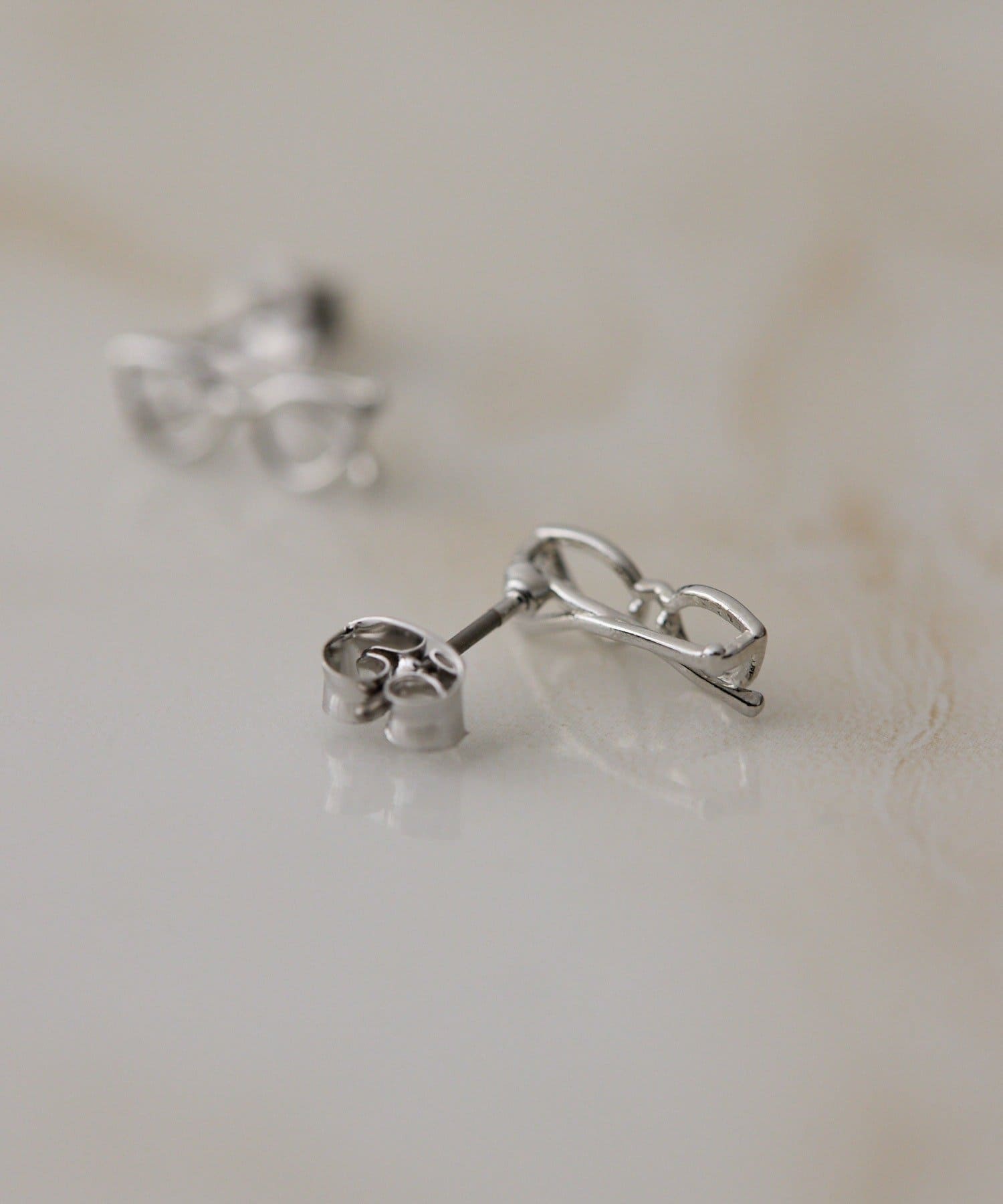 ear PAPILLONNER(イア パピヨネ) 《WEB限定》キャッツアイ眼鏡ピアス