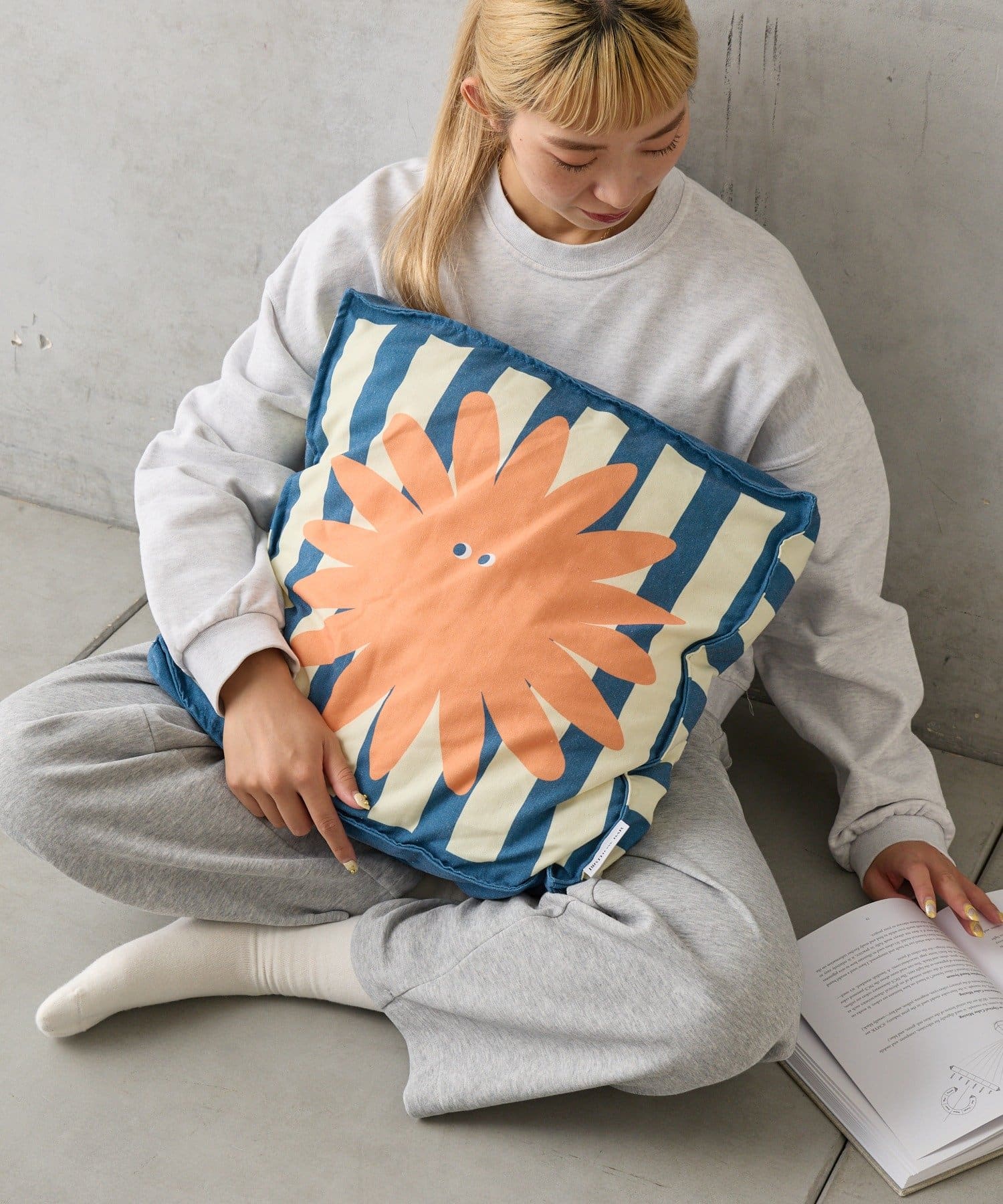 BIRTHDAY BAR(バースデイバー) シートクッション