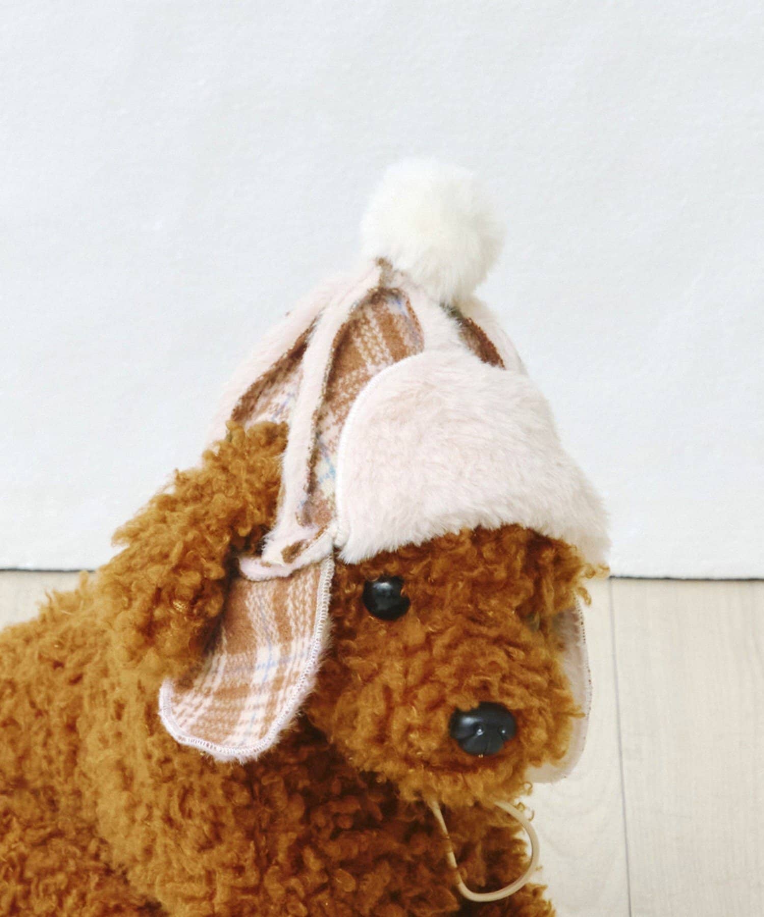 salut!(サリュ) ポンポン付きチェックフライトキャップ