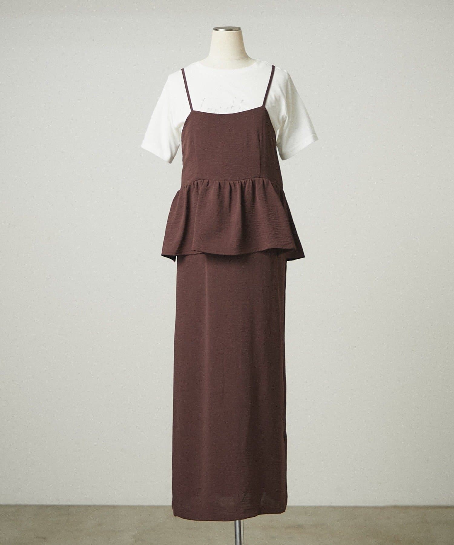 NICE CLAUP / OLIVE des OLIVE OUTLET(ナイスクラップ  / オリーブ デ オリーブ アウトレット) 2セットアイテム【RMAF】ドッキング風キャミワンピ＋Tシャツ