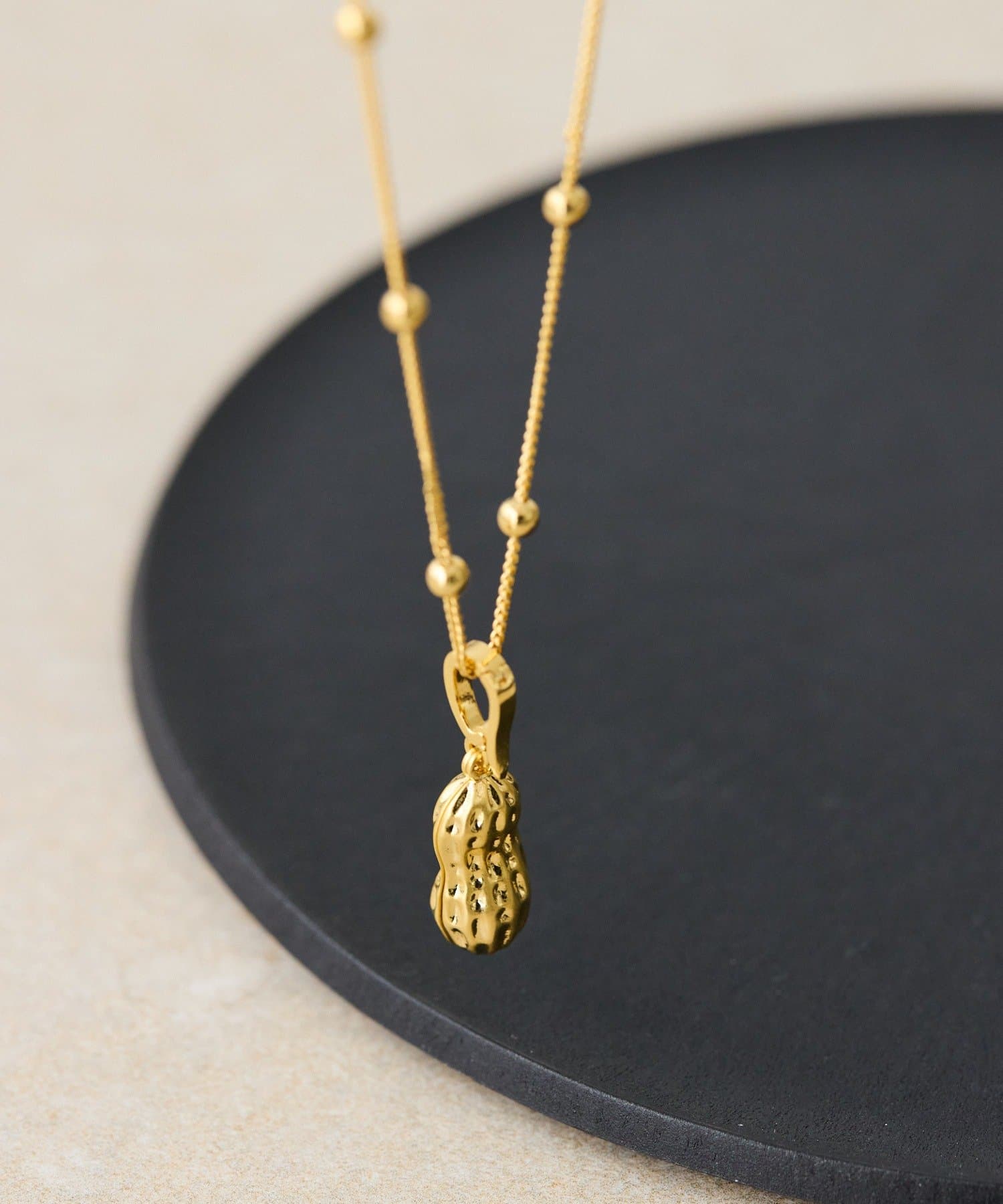 ear PAPILLONNER(イア パピヨネ) 《WEB＆一部店舗限定》カリカリピーナッツネックレス