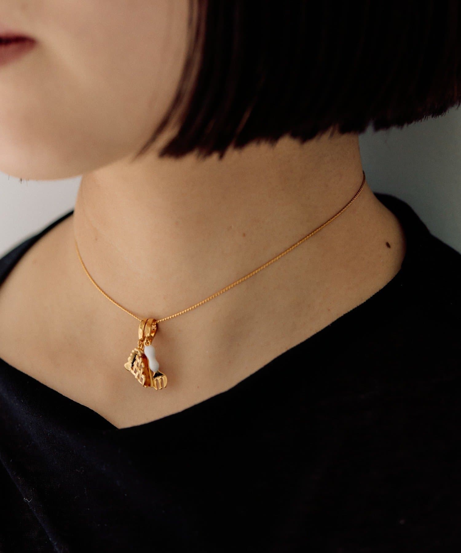 ear PAPILLONNER(イア パピヨネ) 《WEB＆一部店舗限定》サクサクアップルパイネックレス