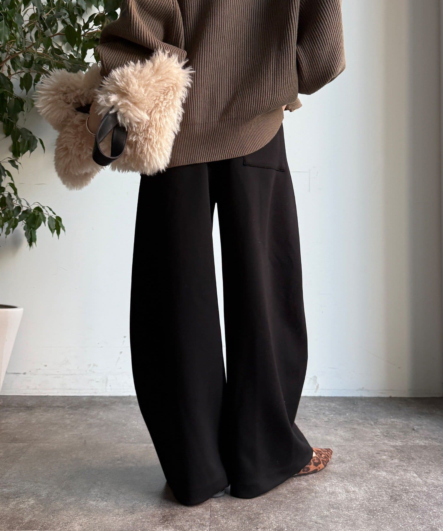 DOUDOU(ドゥドゥ) 【WEB限定】ダンボールカーブパンツ