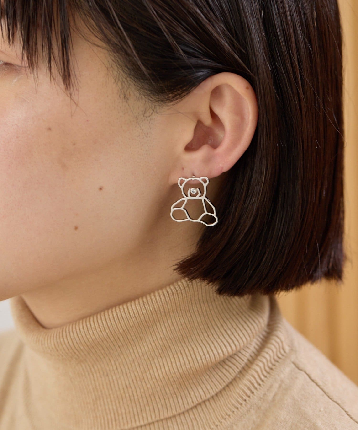 ear PAPILLONNER(イア パピヨネ) 《WEB＆一部店舗限定》シルエットテディピアス