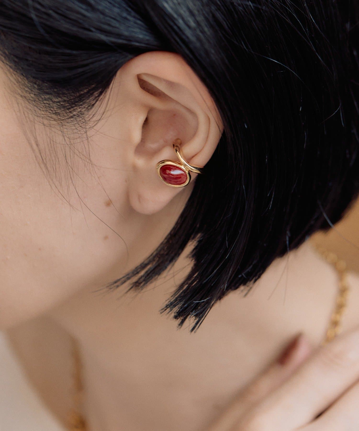 ear PAPILLONNER(イア パピヨネ) ポイントカラーイヤーカフ
