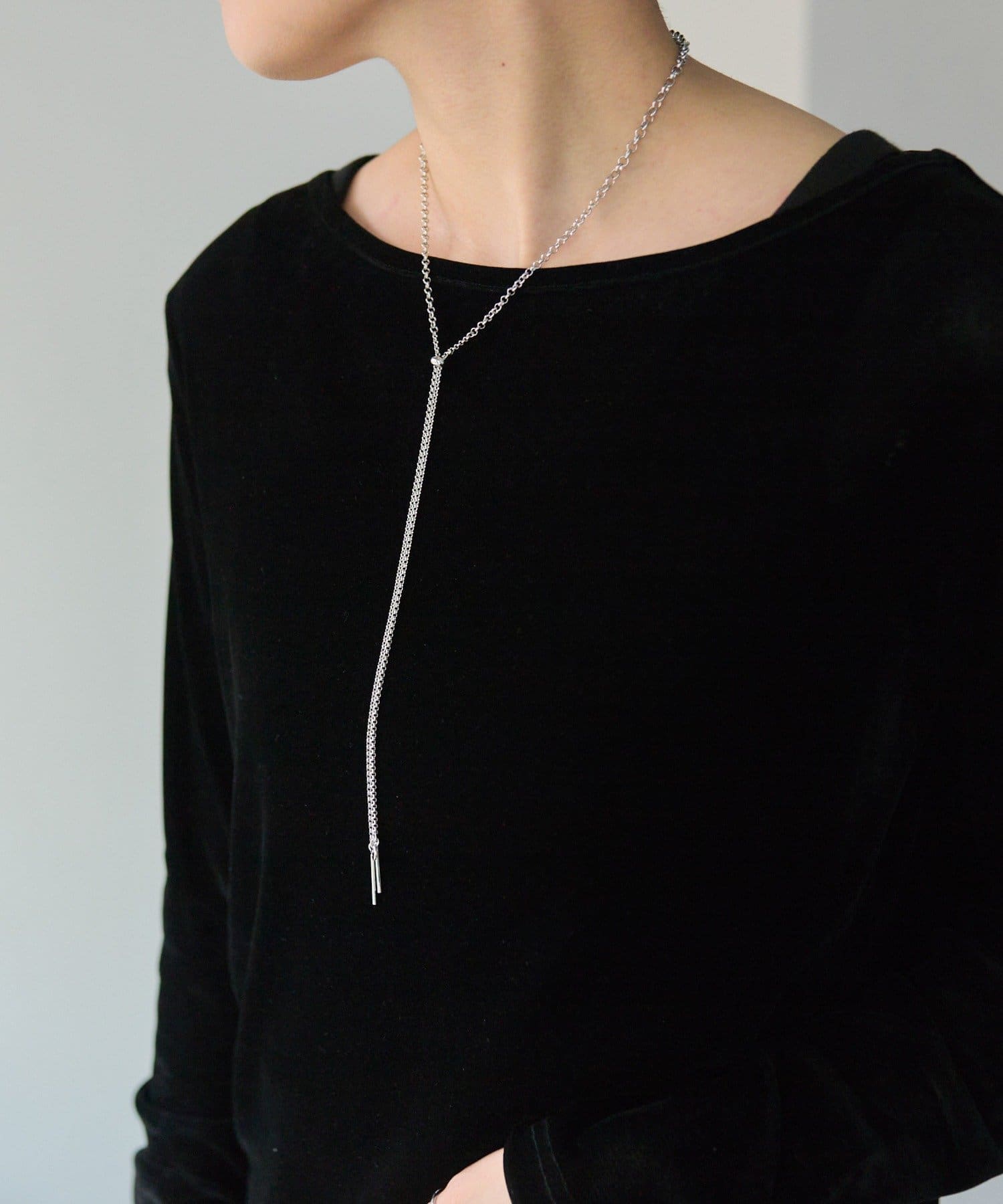 ear PAPILLONNER(イア パピヨネ) グラデーションスライドネックレス