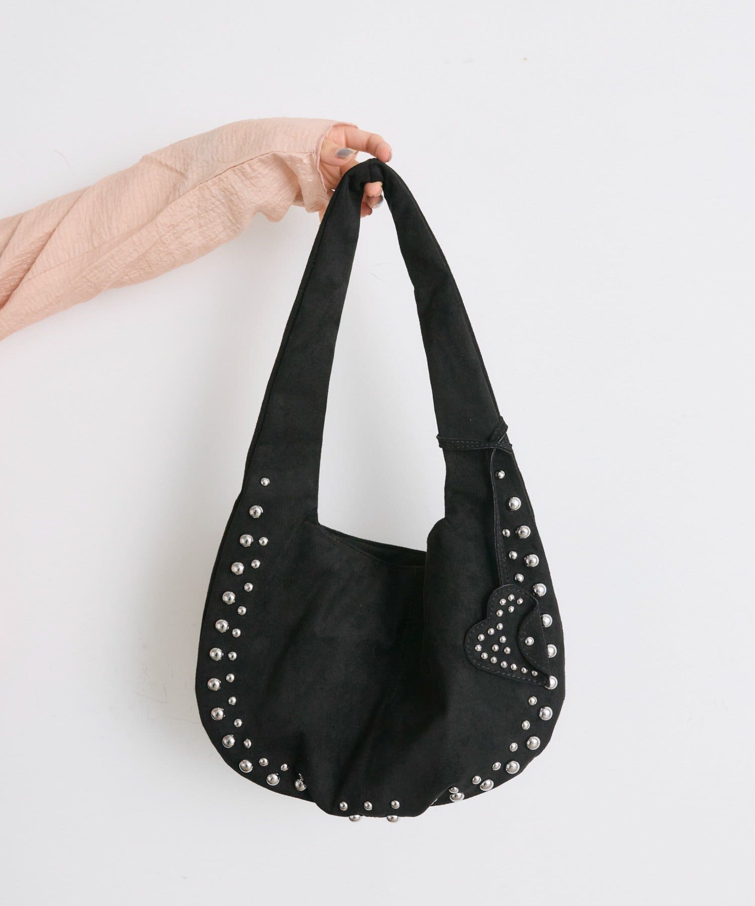 w closet(ダブルクローゼット) ハートチャーム付スエードBAG