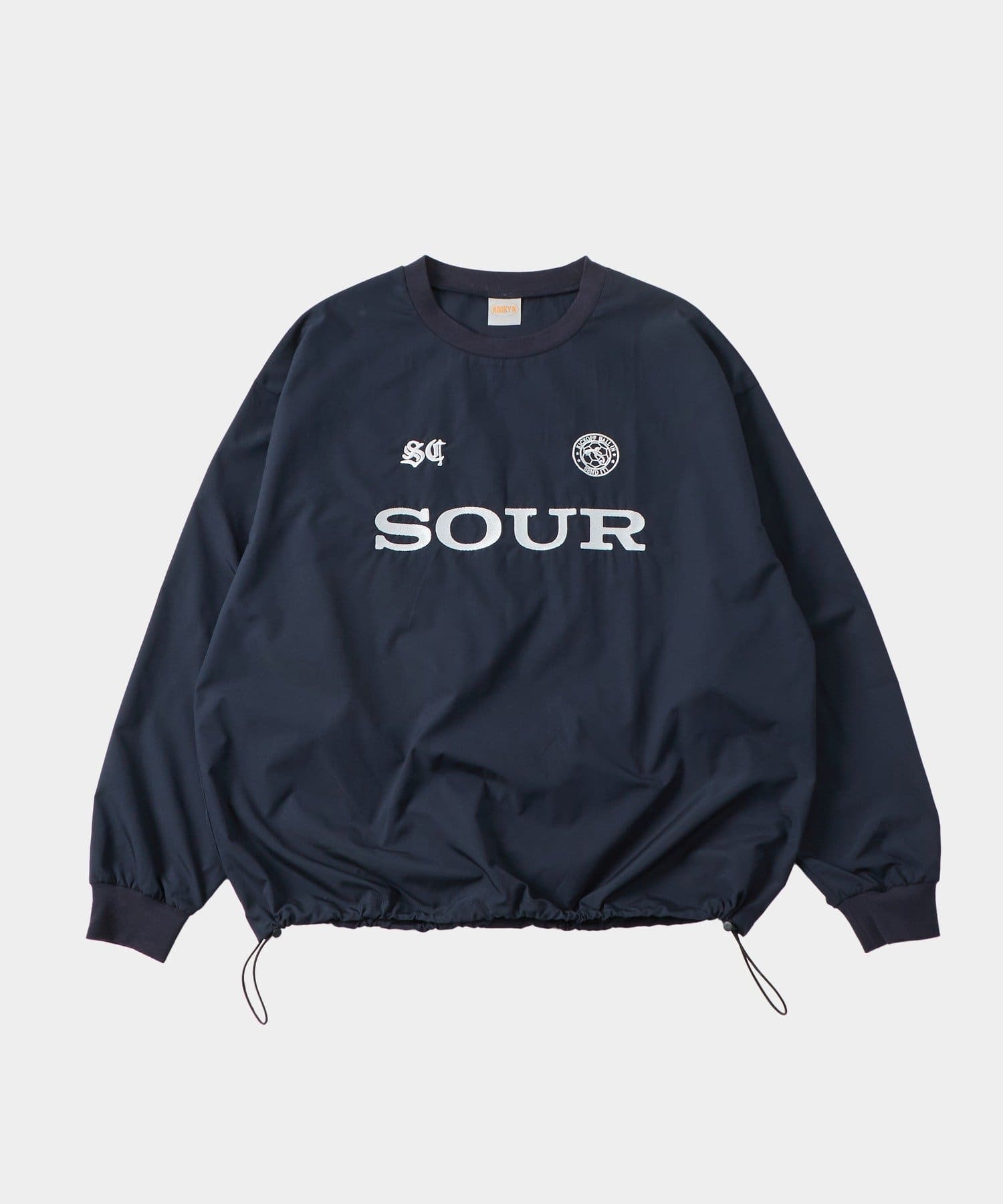 WHO’S WHO gallery(フーズフーギャラリー) 【AW先行予約】Soucreamナイロンサッカープルオーバー