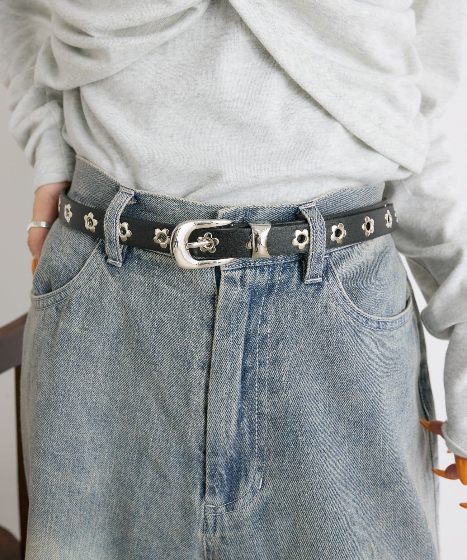 w closet(ダブルクローゼット) 【25AW】フラワーモチーフベルト