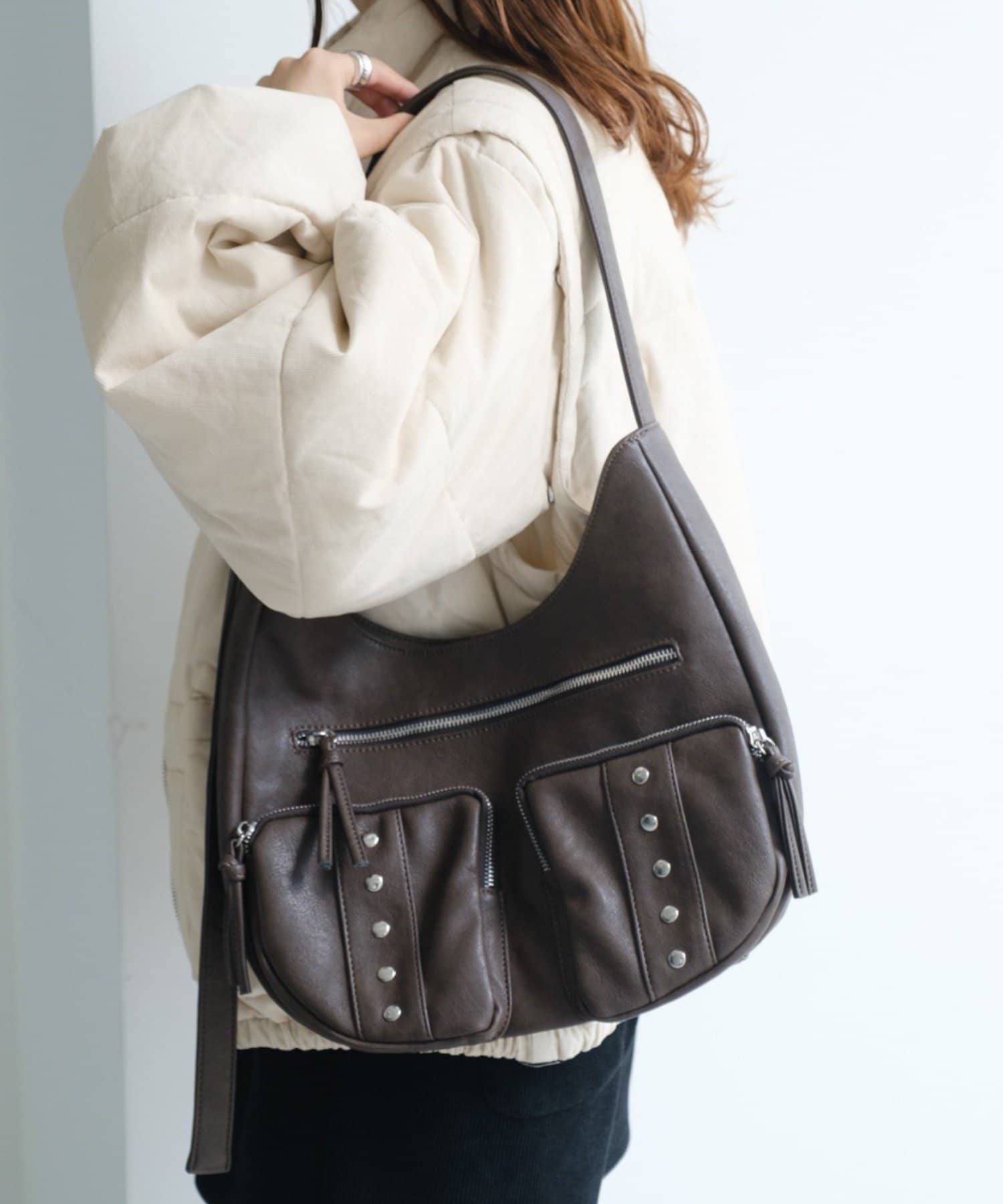 Kastane(カスタネ) 【8.23(土)0:00発売/2025AW/500mlペットボトル収納可/2WAY】スタッズミドルBAG
