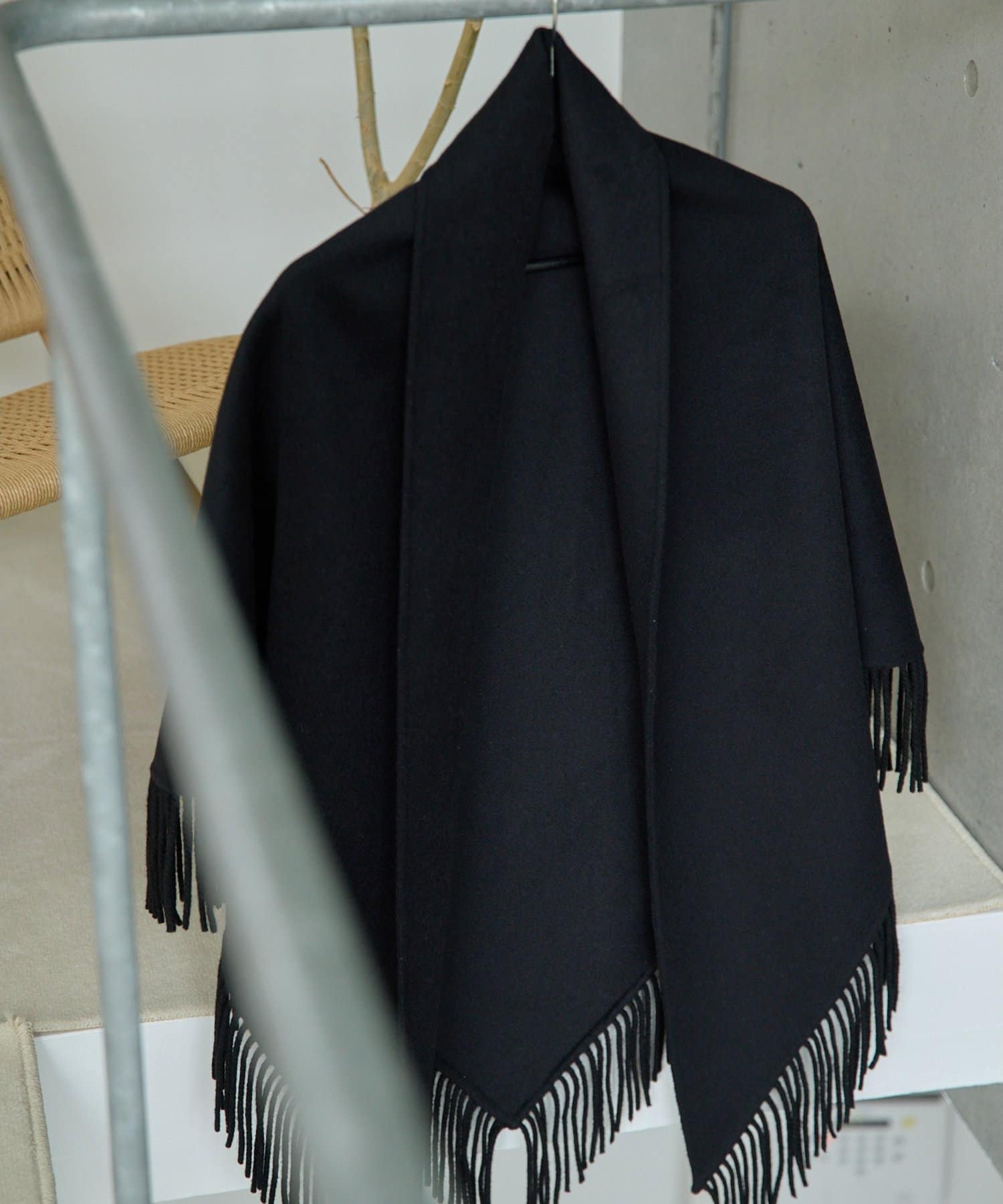 Whim Gazette(ウィム ガゼット) ＜別注カラーあり＞【Christian AKS】Wool Fringe Stole