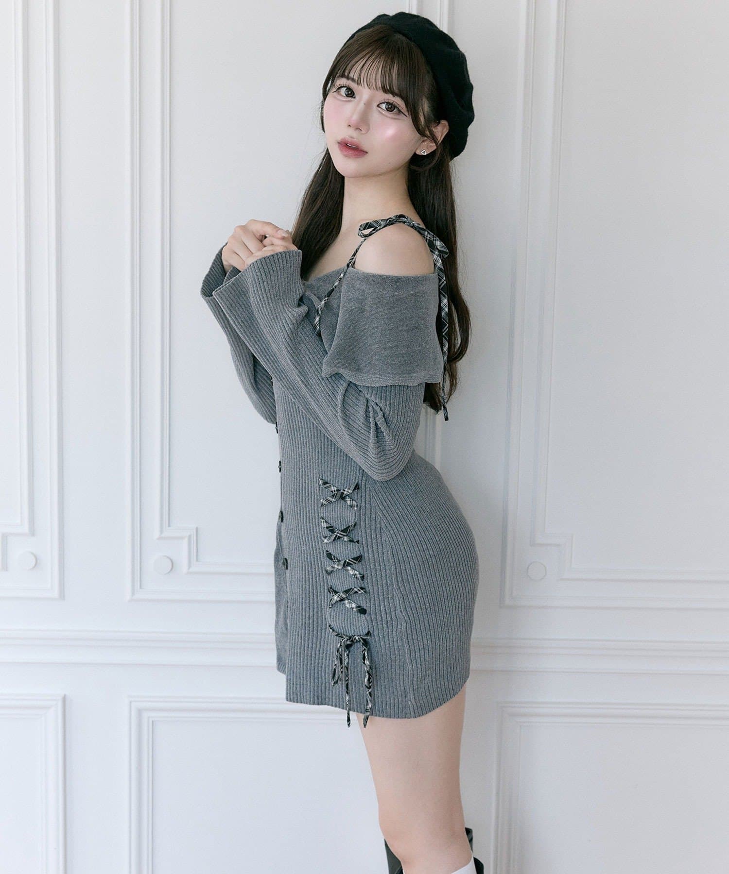 OLIVE des OLIVE(オリーブ デ オリーブ) 【Belle Charme】レースアップオフショルニットワンピ