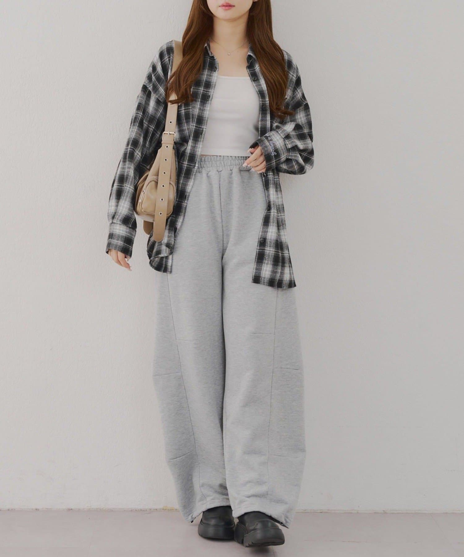 NICE CLAUP / OLIVE des OLIVE OUTLET(ナイスクラップ  / オリーブ デ オリーブ アウトレット) 【RMAF】衿合皮刺繍入りチェックシャツ