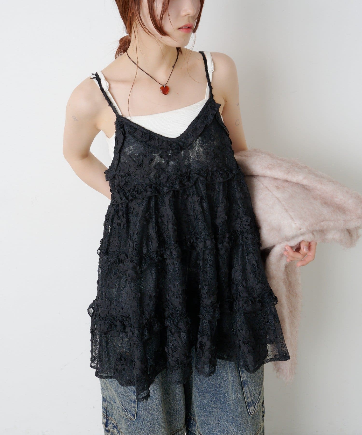 w closet(ダブルクローゼット) 【25AW】立体レースミニキャミワンピース