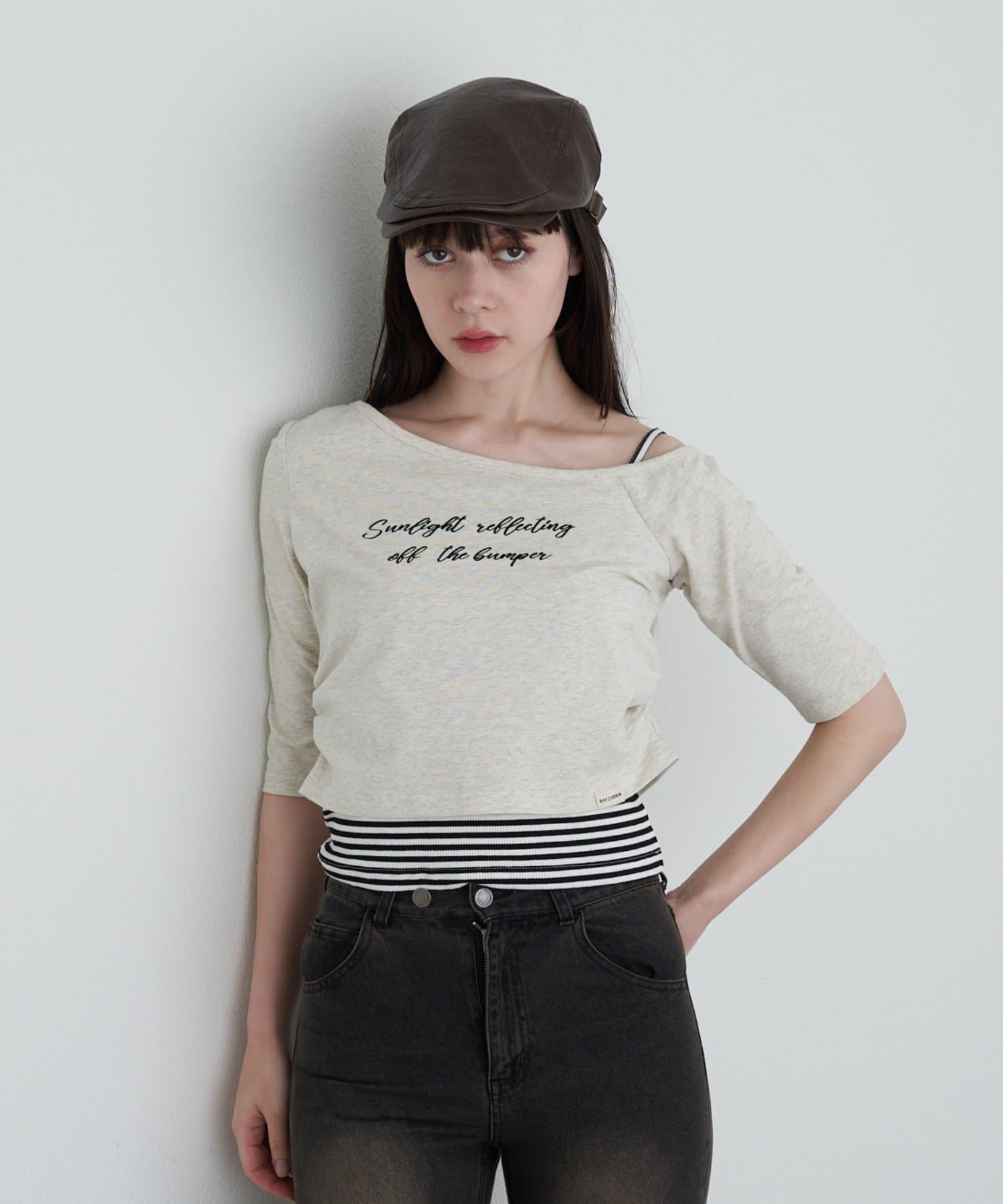 RAY CASSIN(レイカズン) フロッキーロゴワンショルレイヤードTシャツ