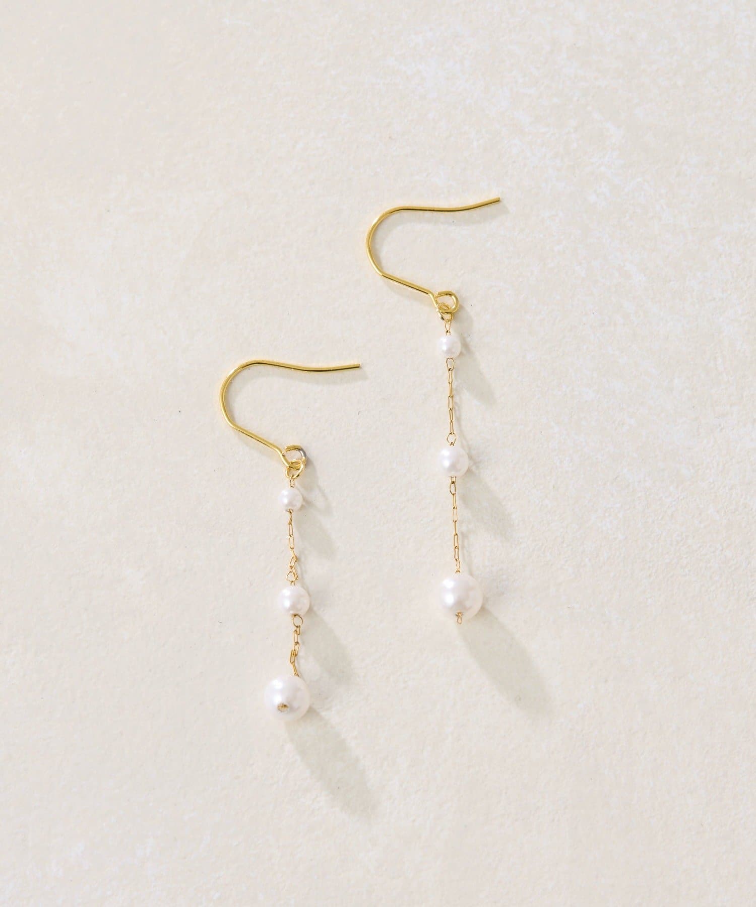 ear PAPILLONNER(イア パピヨネ) 《金属アレルギー対応/ステンレス》細チェーン×パールピアス