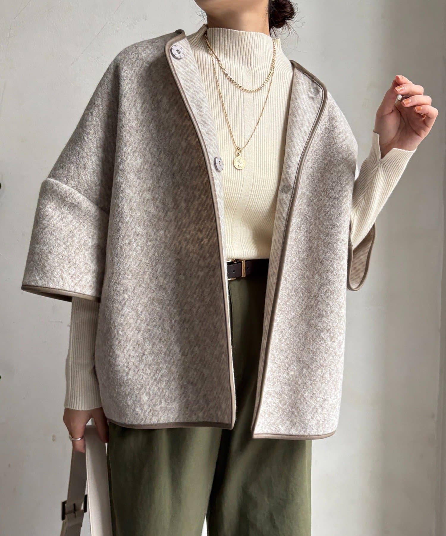 DOUDOU(ドゥドゥ) ウーレットポンチョ風アウター