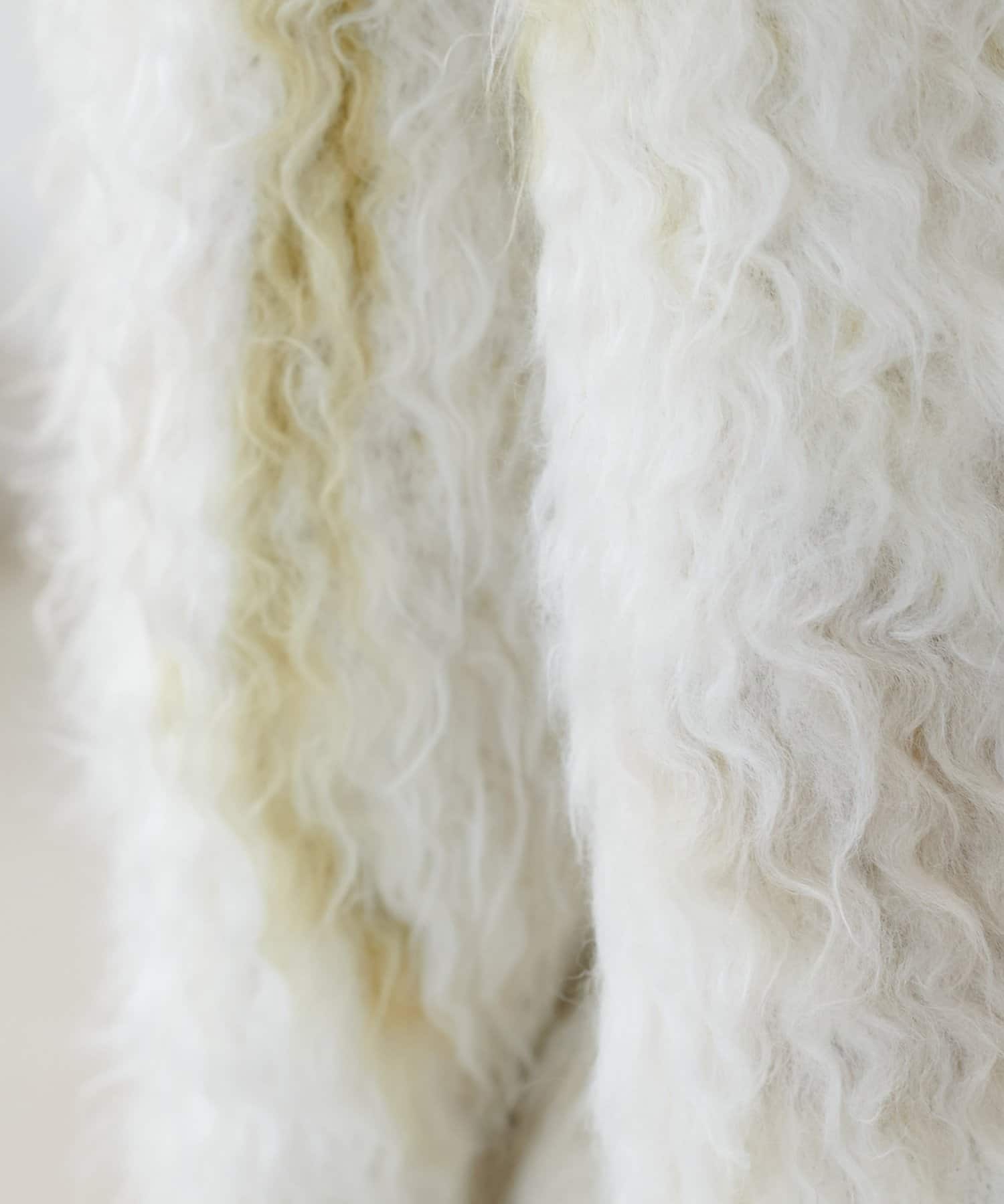 DISCOAT(ディスコート) 花柄シャギーカーディガン