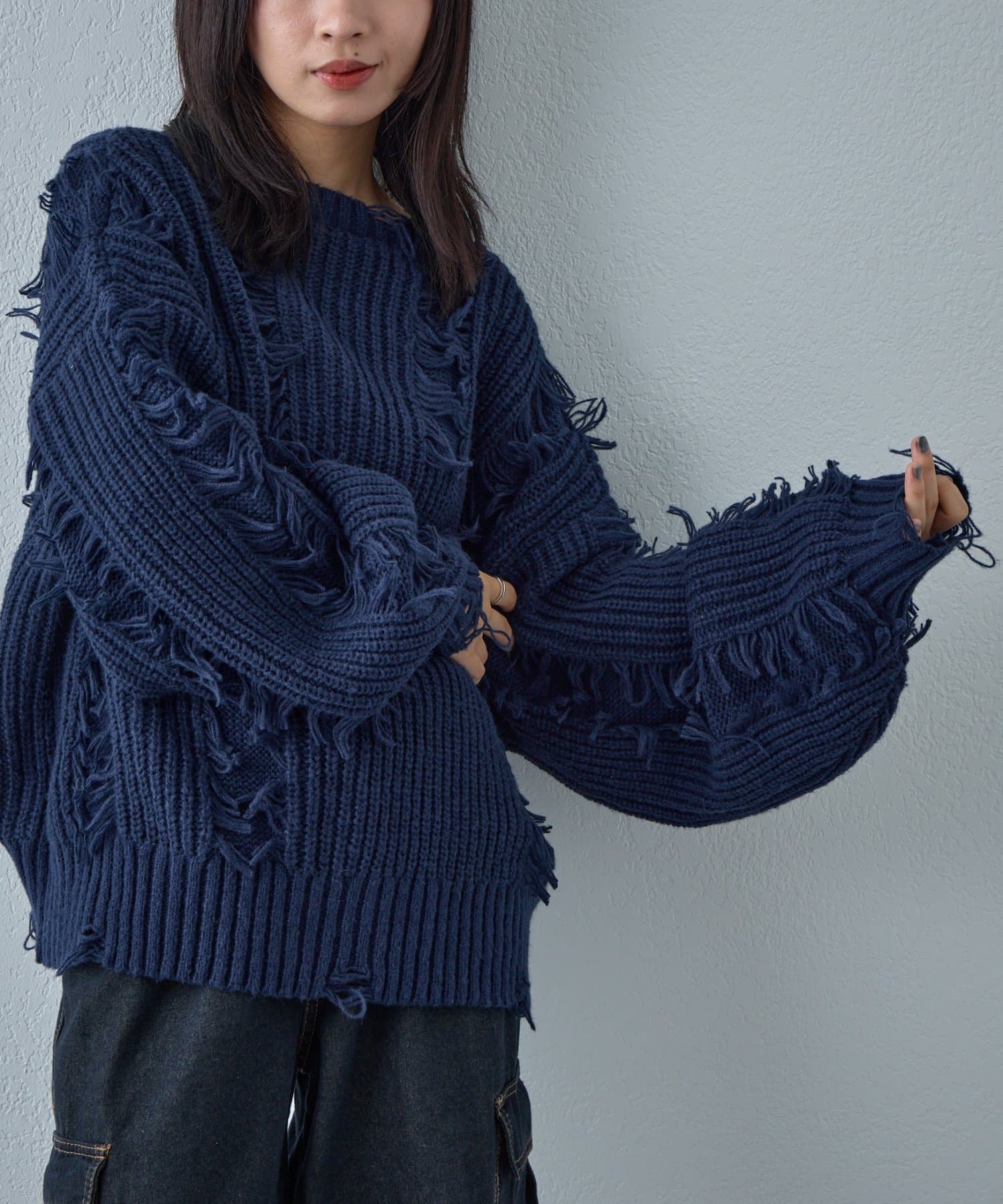 -goocy-(グーシー) モヘアタッチダメージ風フリンジプルオーバー