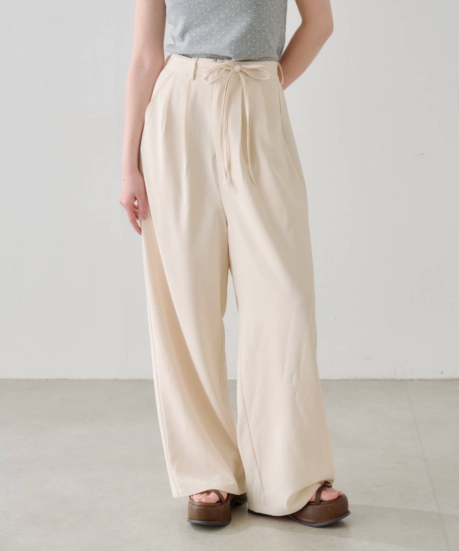 Kastane(カスタネ) 【4.19新色追加/WEB限定/全人類パンツ/2サイズ展開/低身長サイズ】ピンストライプスラックス