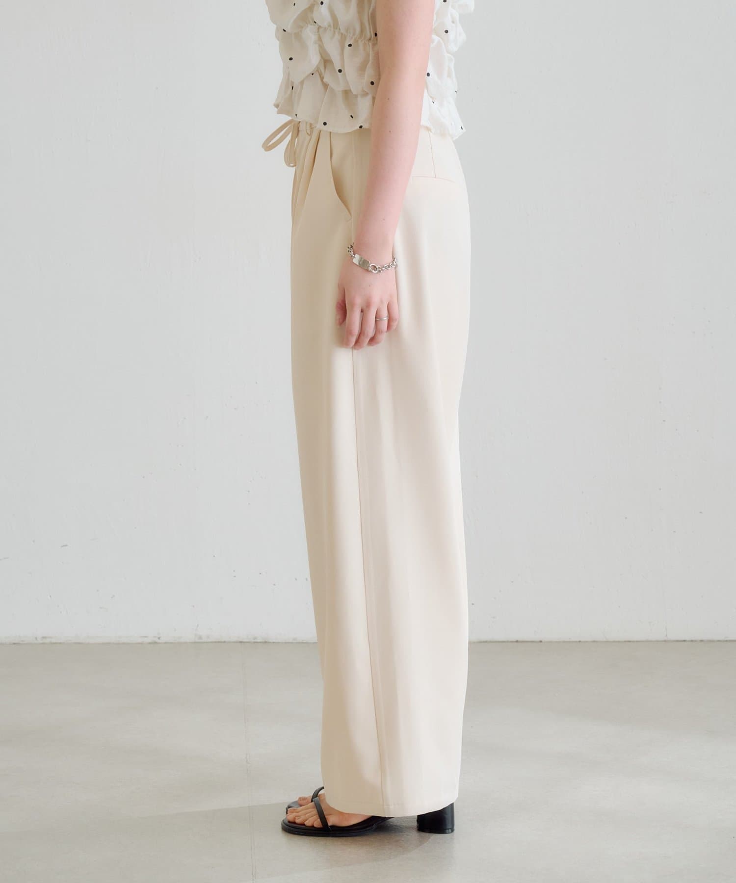 Kastane(カスタネ) 【WEB限定/全人類パンツ/2サイズ展開/全骨格◎】ピンストライプスラックス