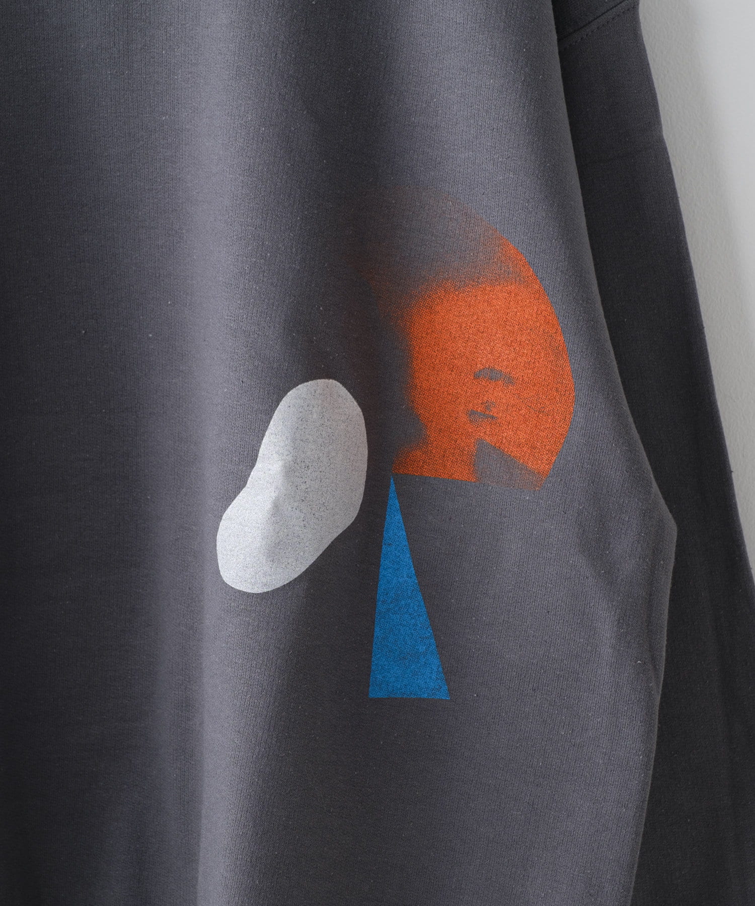 OUTLET(アウトレット) 【Kastane】ロゴスウェット ''''BRIGHTNESS''''