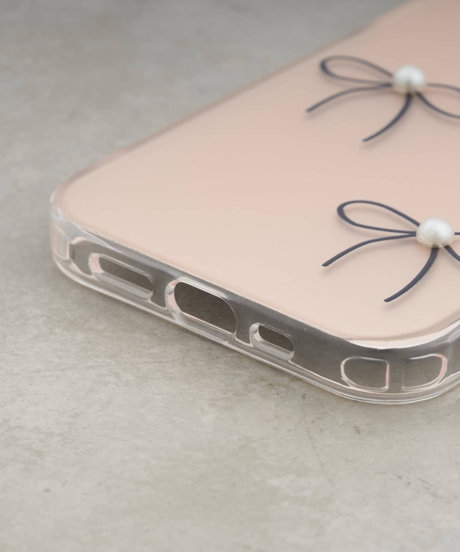 Lattice(ラティス) メタリックリボンスマホケース(iPhone13/14)