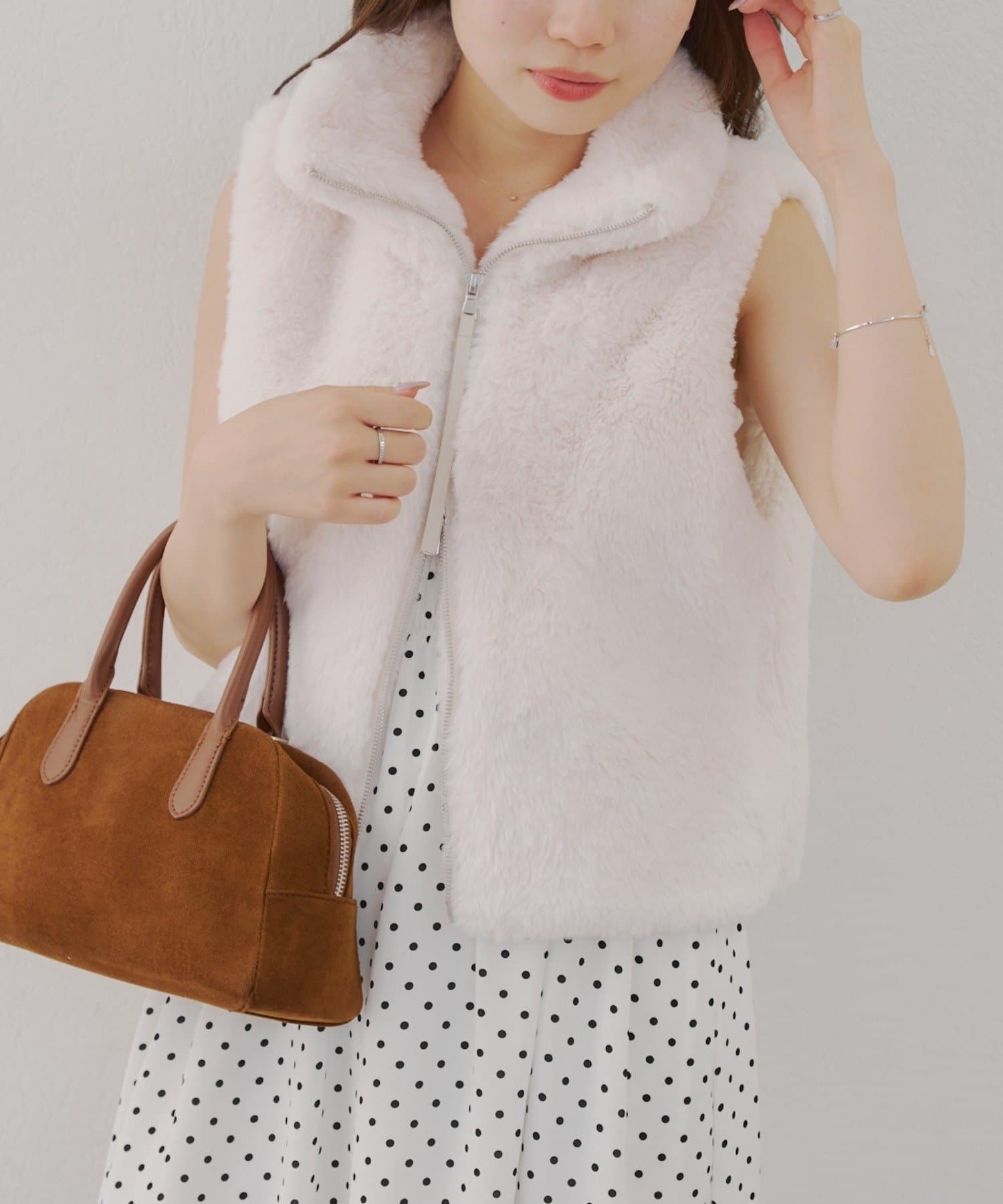 NICE CLAUP / OLIVE des OLIVE OUTLET(ナイスクラップ  / オリーブ デ オリーブ アウトレット) 【RMAF】ラビット風ファーWZIPベスト