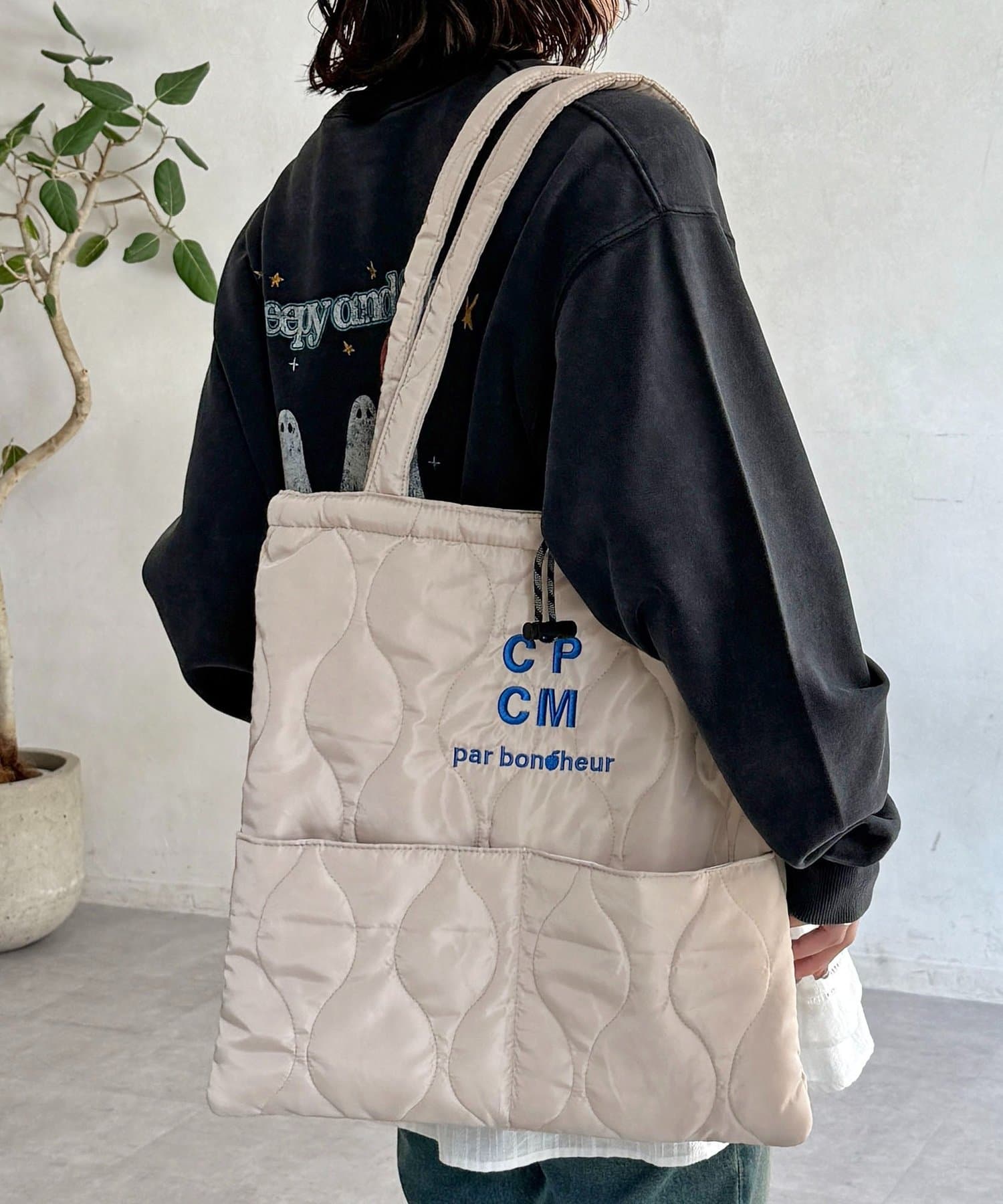 CPCM(シーピーシーエム) キルトロゴトートバッグ