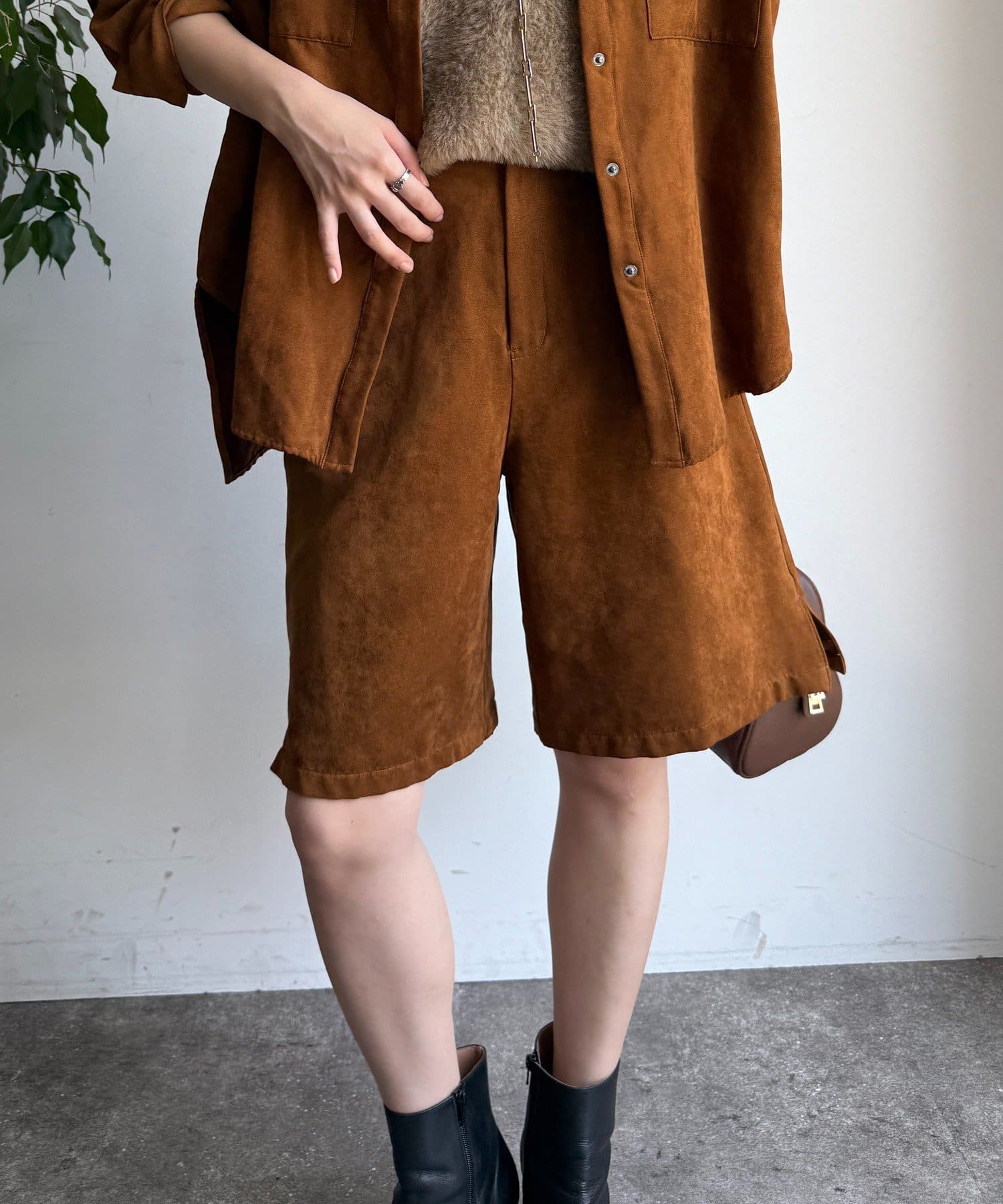 DOUDOU(ドゥドゥ) 【セットアップ対応】フェイクスエードショートパンツ