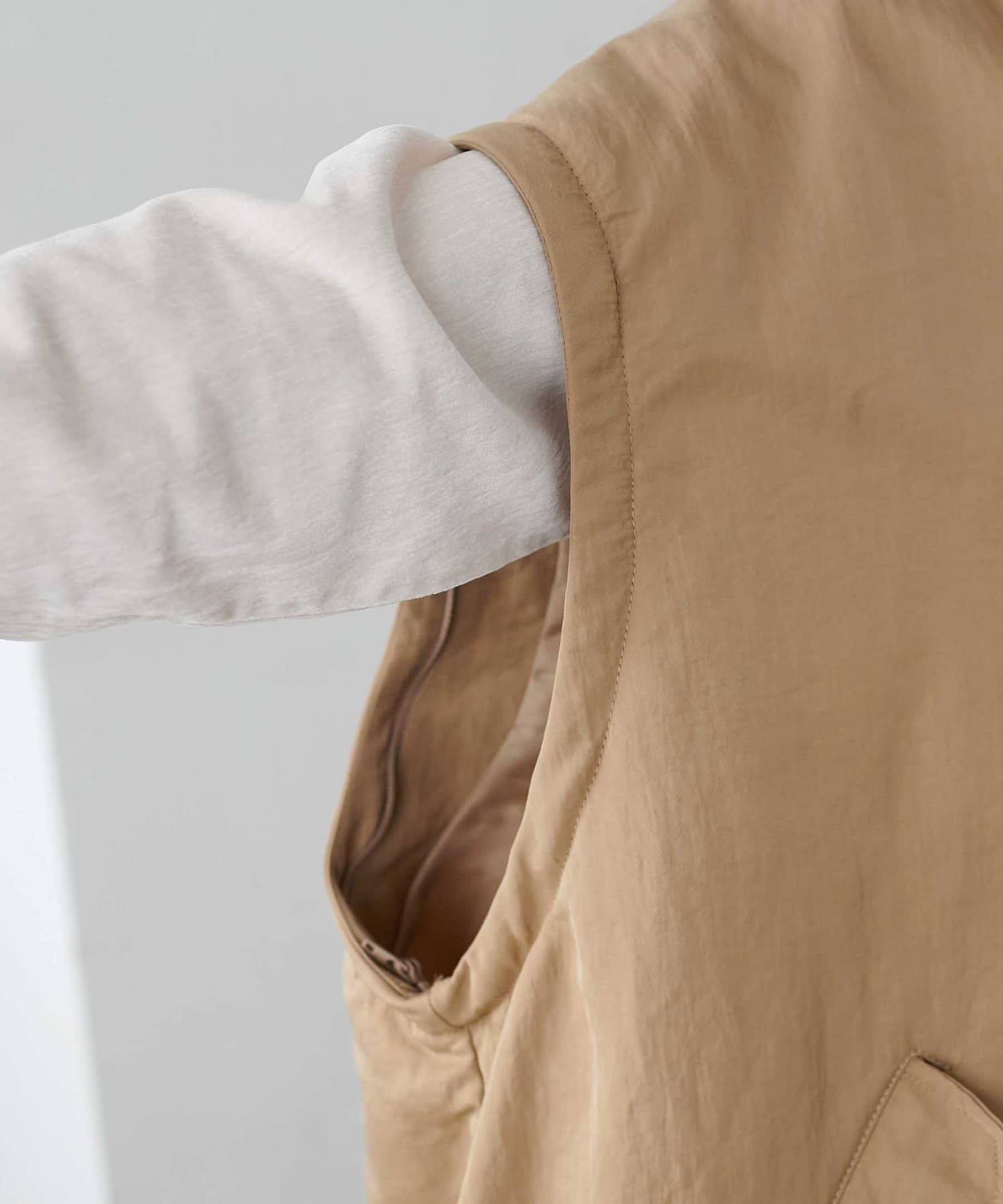 DISCOAT(ディスコート) アウター総選挙開催中!【袖取り外し可/軽量♪】デタッチャブル2WAYメモリーボンバージャケット《ユニセックス/身長別動画あり》