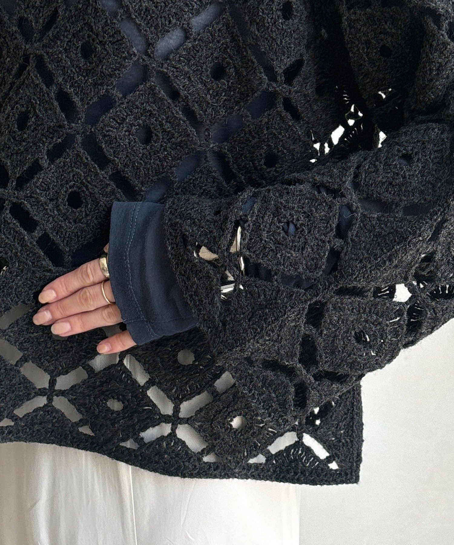 DOUDOU(ドゥドゥ) カギ針刺繍プルオーバー
