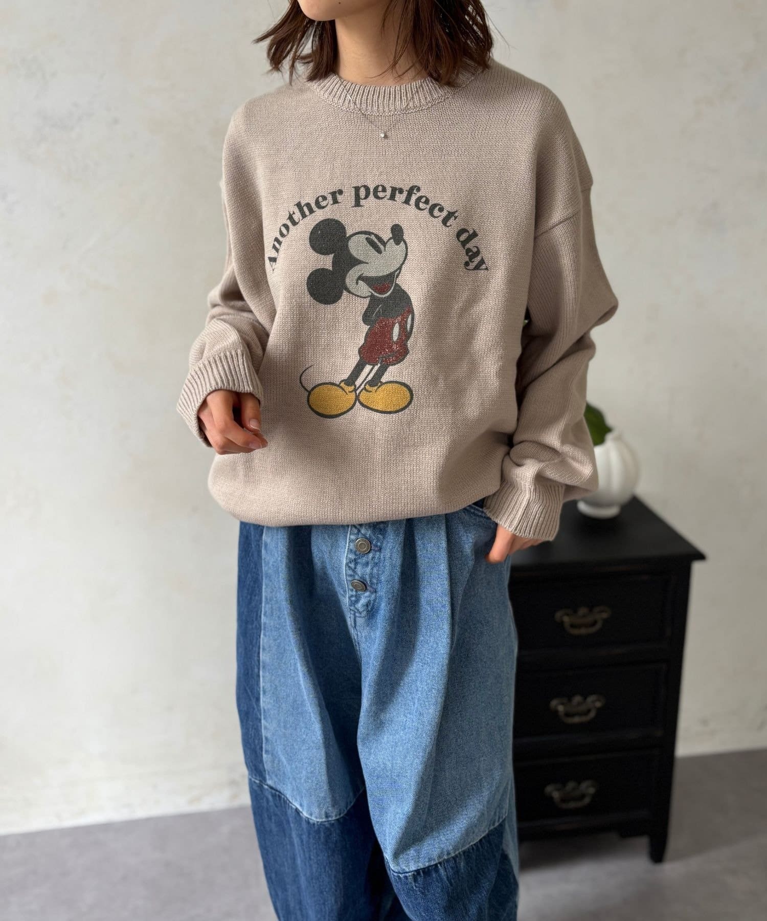 LOCUST(ローカスト) ミッキー加工風PRINTニット