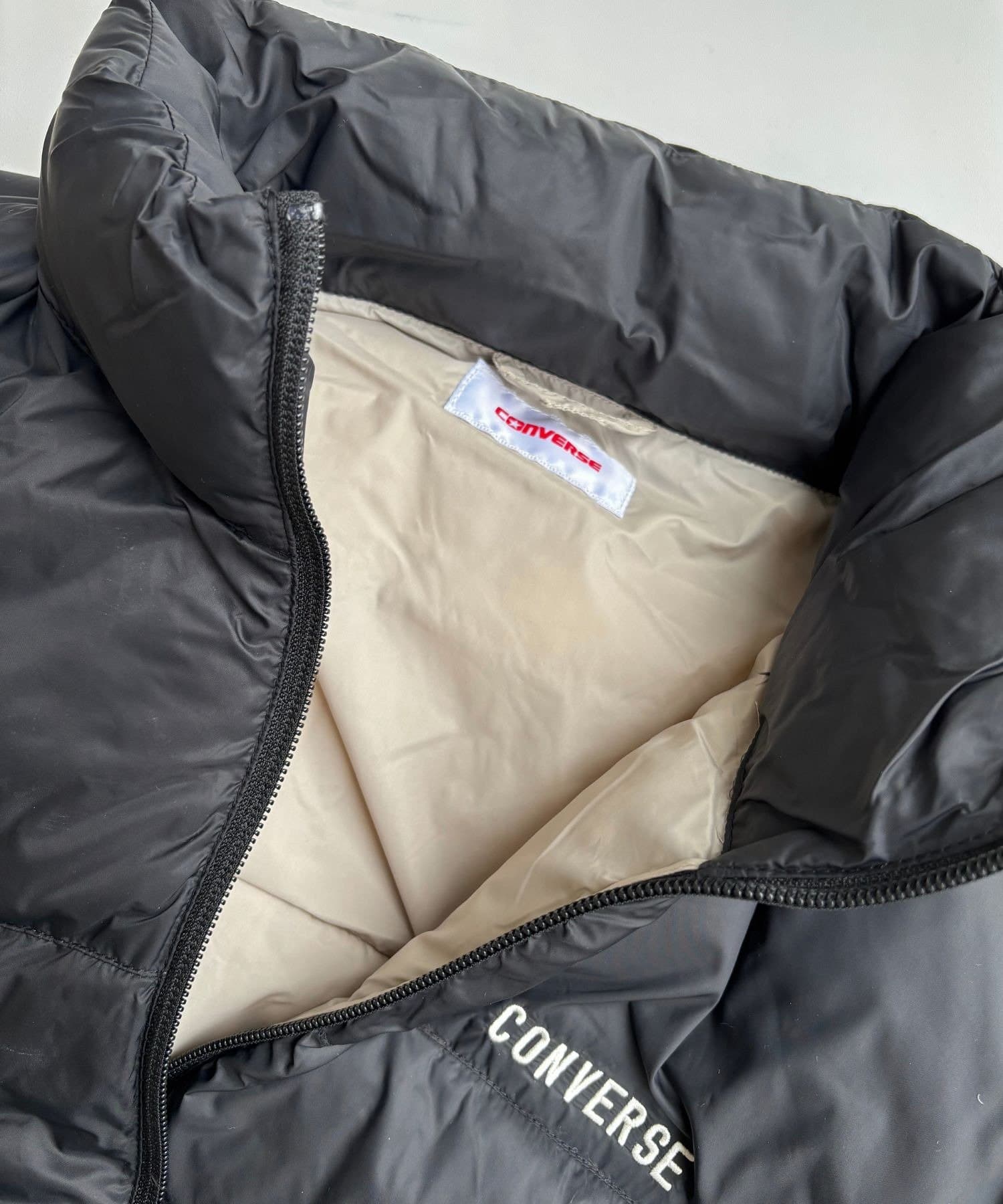 LOCUST(ローカスト) 【CONVERSE】切替ファイバー中綿スタンドジャケット