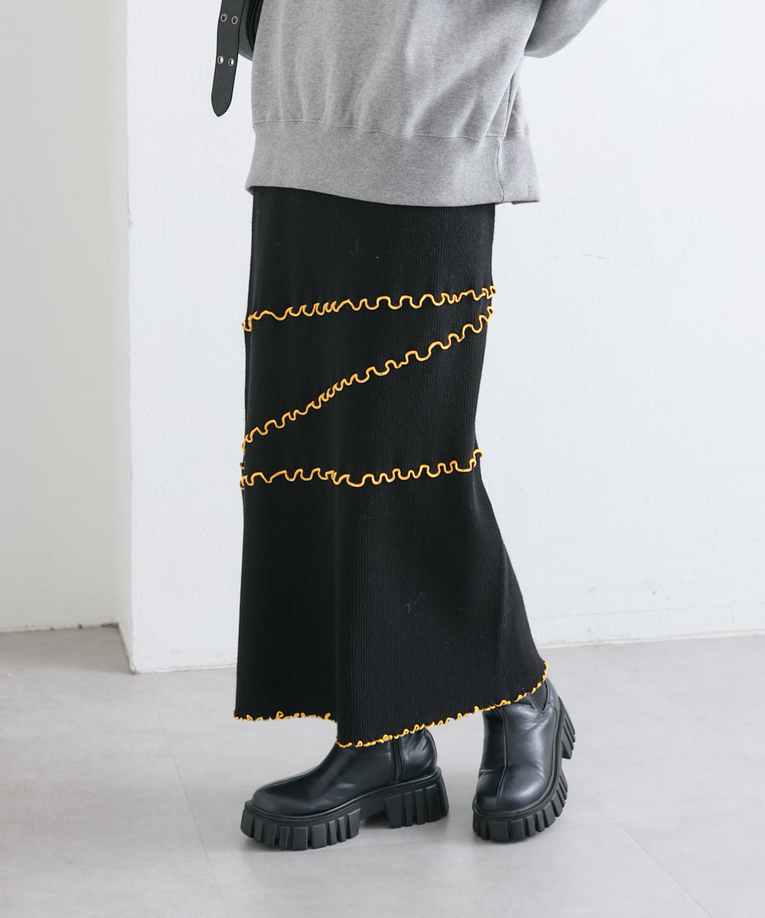 OUTLET(アウトレット) 【w closet】配色メロウニットスカート