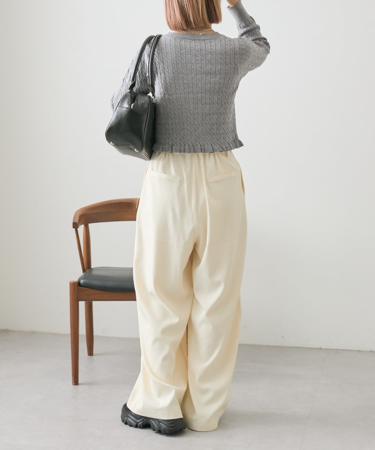 OUTLET(アウトレット) 【w closet】ケーブル刺繍フリルカーディガン