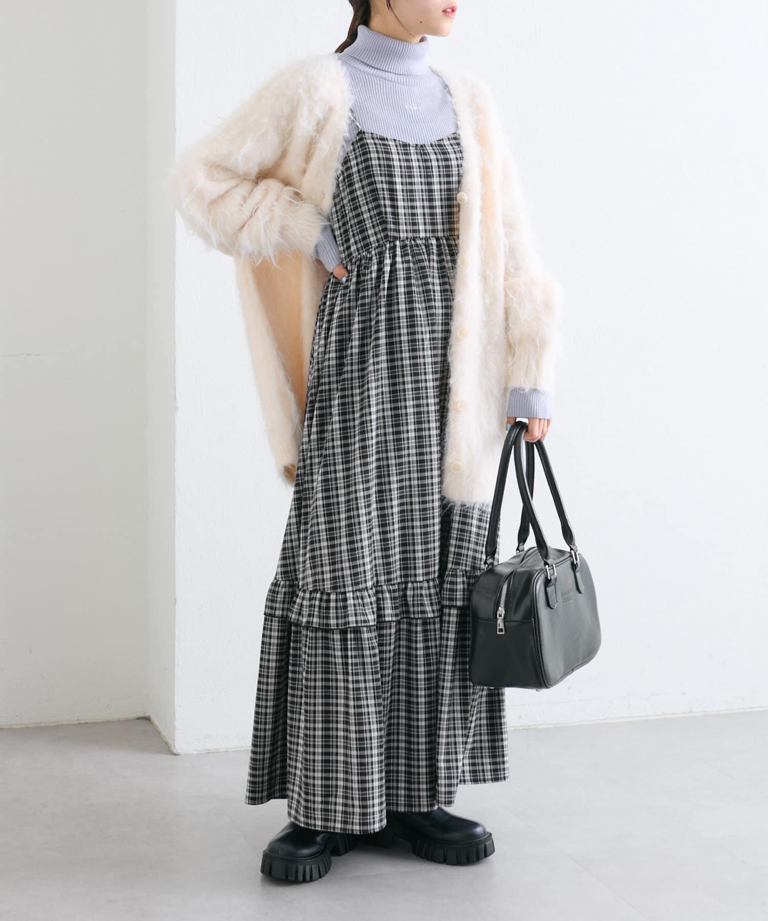 OUTLET(アウトレット) 【w closet】刺繍タートルニット