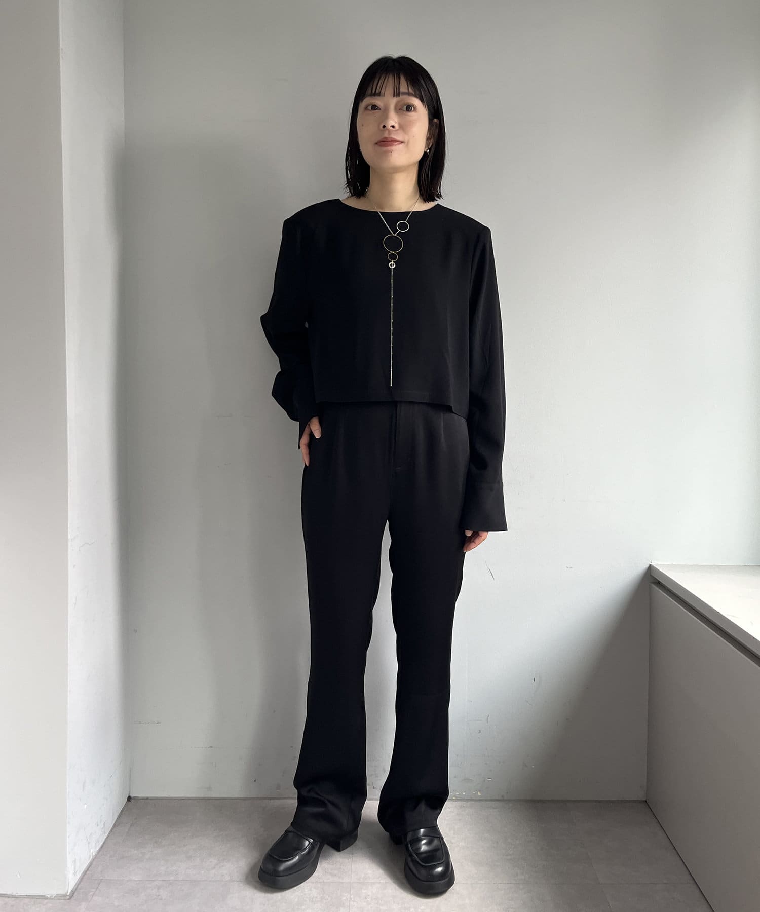 OUTLET(アウトレット) 【Pasterip】Acetate satin easy slim slacks