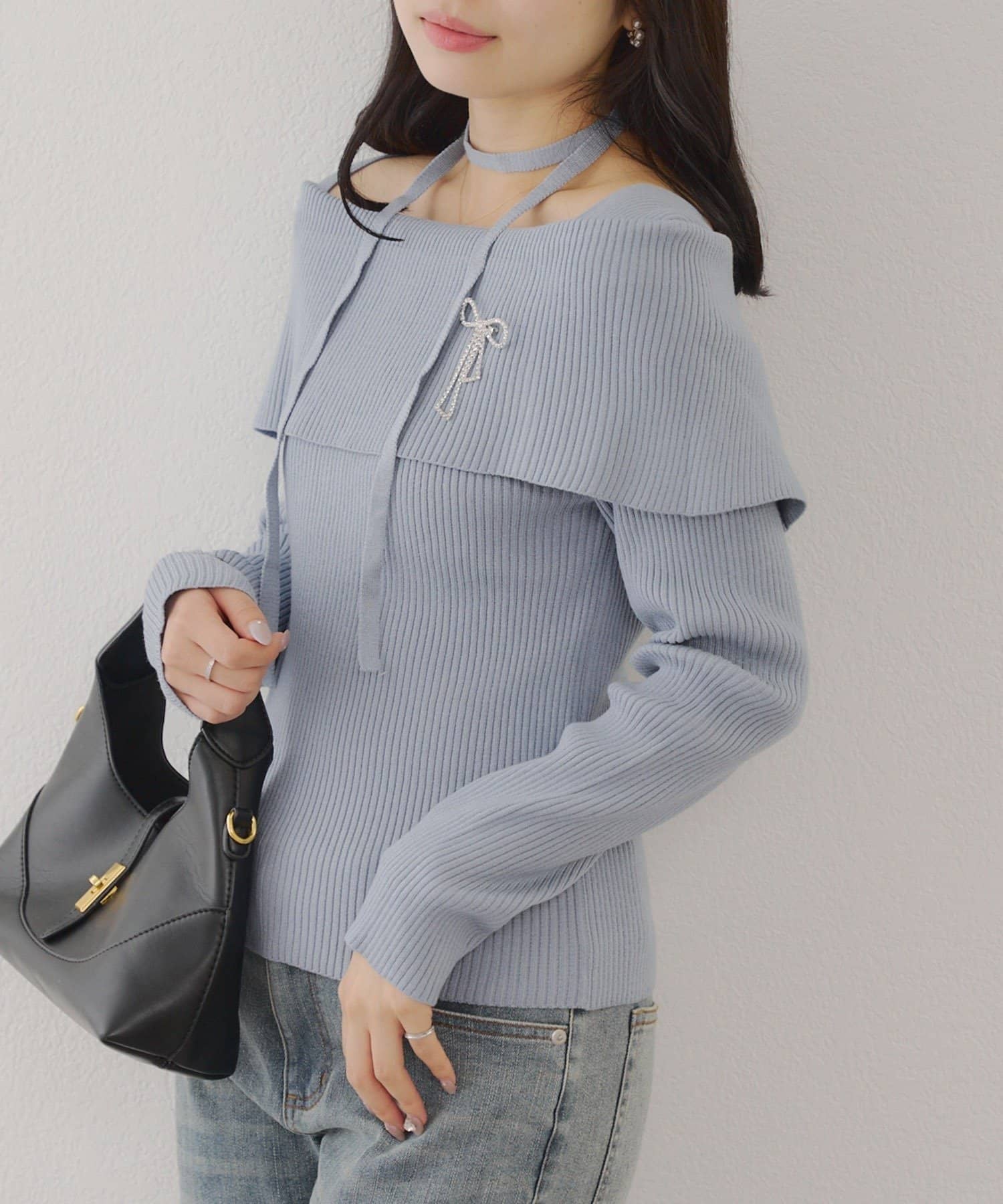 NICE CLAUP / OLIVE des OLIVE OUTLET(ナイスクラップ  / オリーブ デ オリーブ アウトレット) 【RMAF】オフショルブローチ付きニット